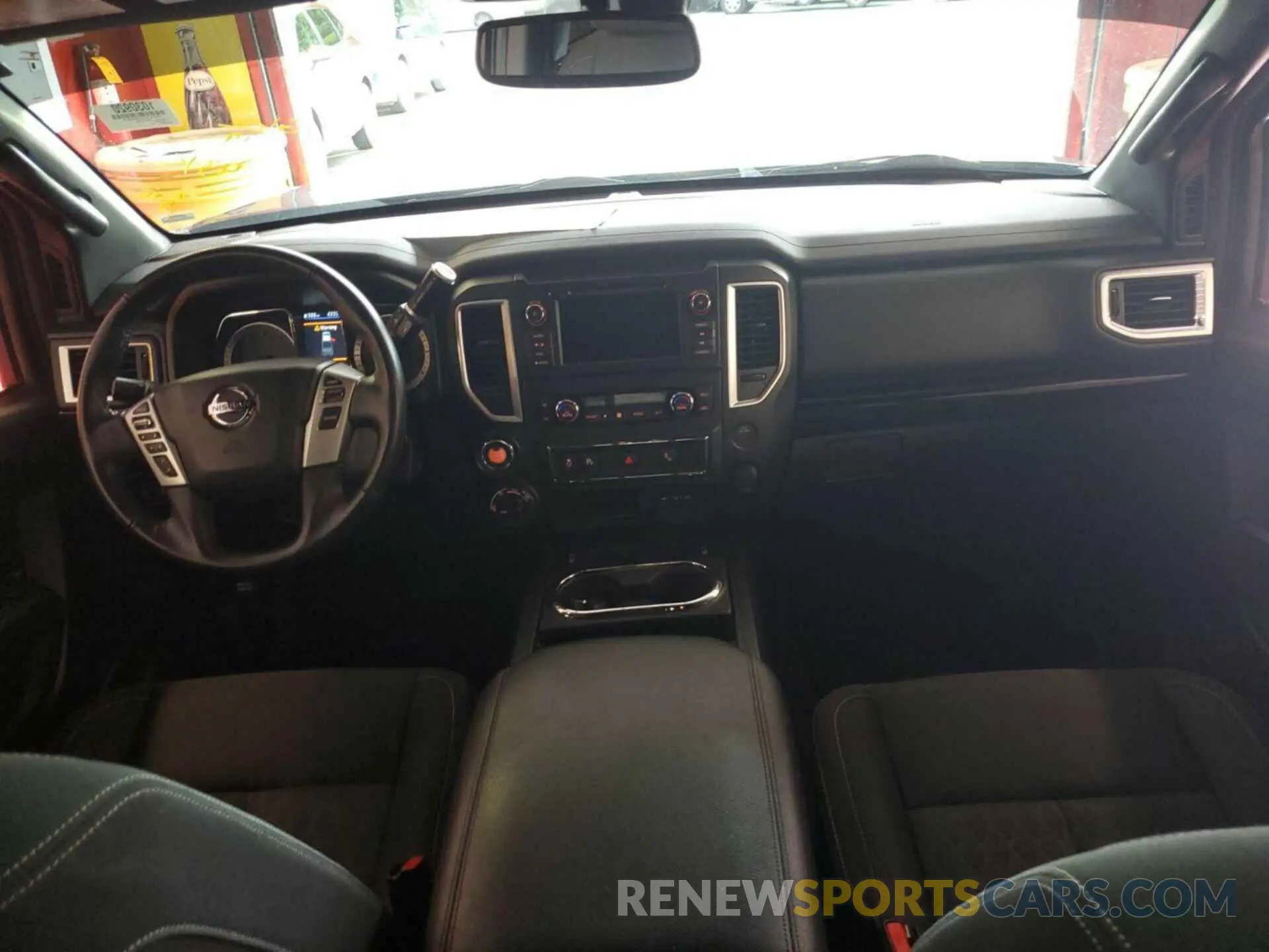 18 fotografías del automóvil dañado 1N6AA1E52KN530677 NISSAN TITAN 2019