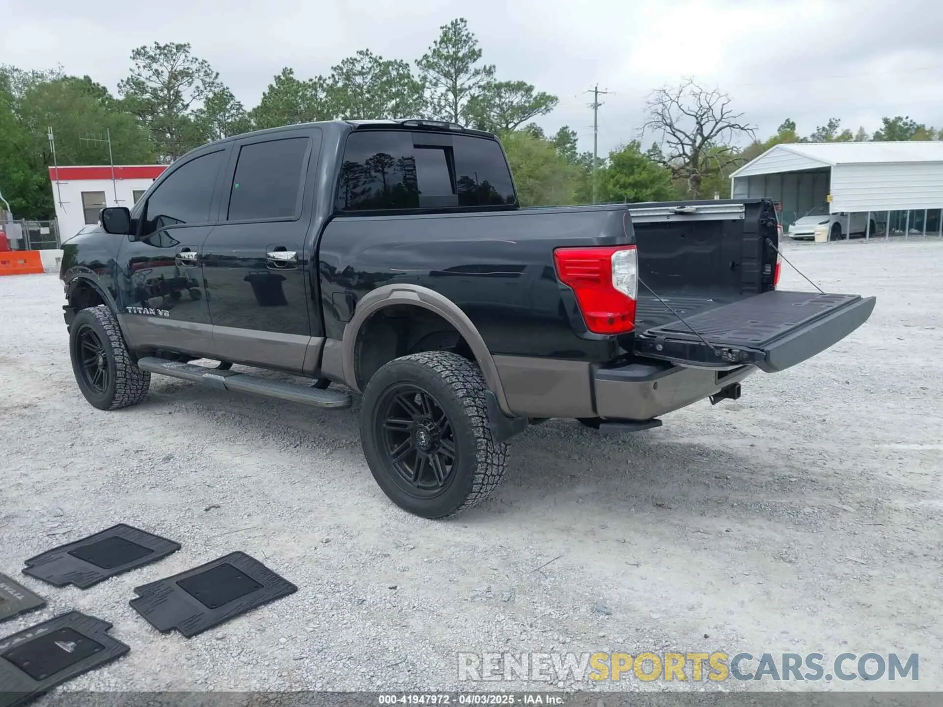 3 fotografías del automóvil dañado 1N6AA1E56KN507810 NISSAN TITAN 2019