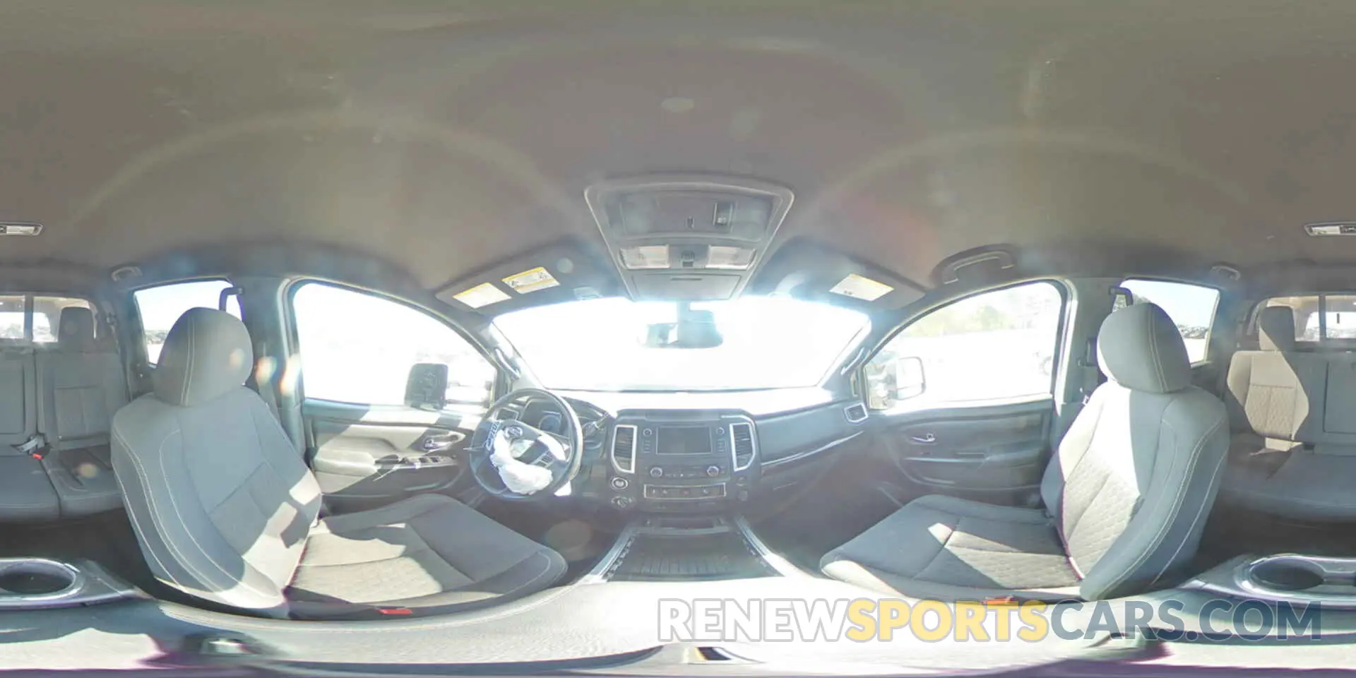 14 fotografías del automóvil dañado 1N6AA1E56KN522176 NISSAN TITAN 2019