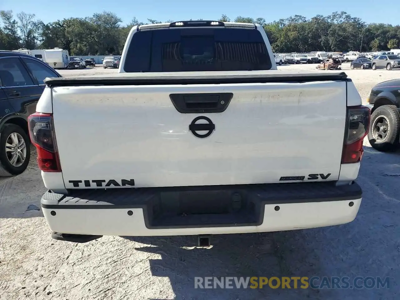 6 fotografías del automóvil dañado 1N6AA1E68KN509342 NISSAN TITAN 2019