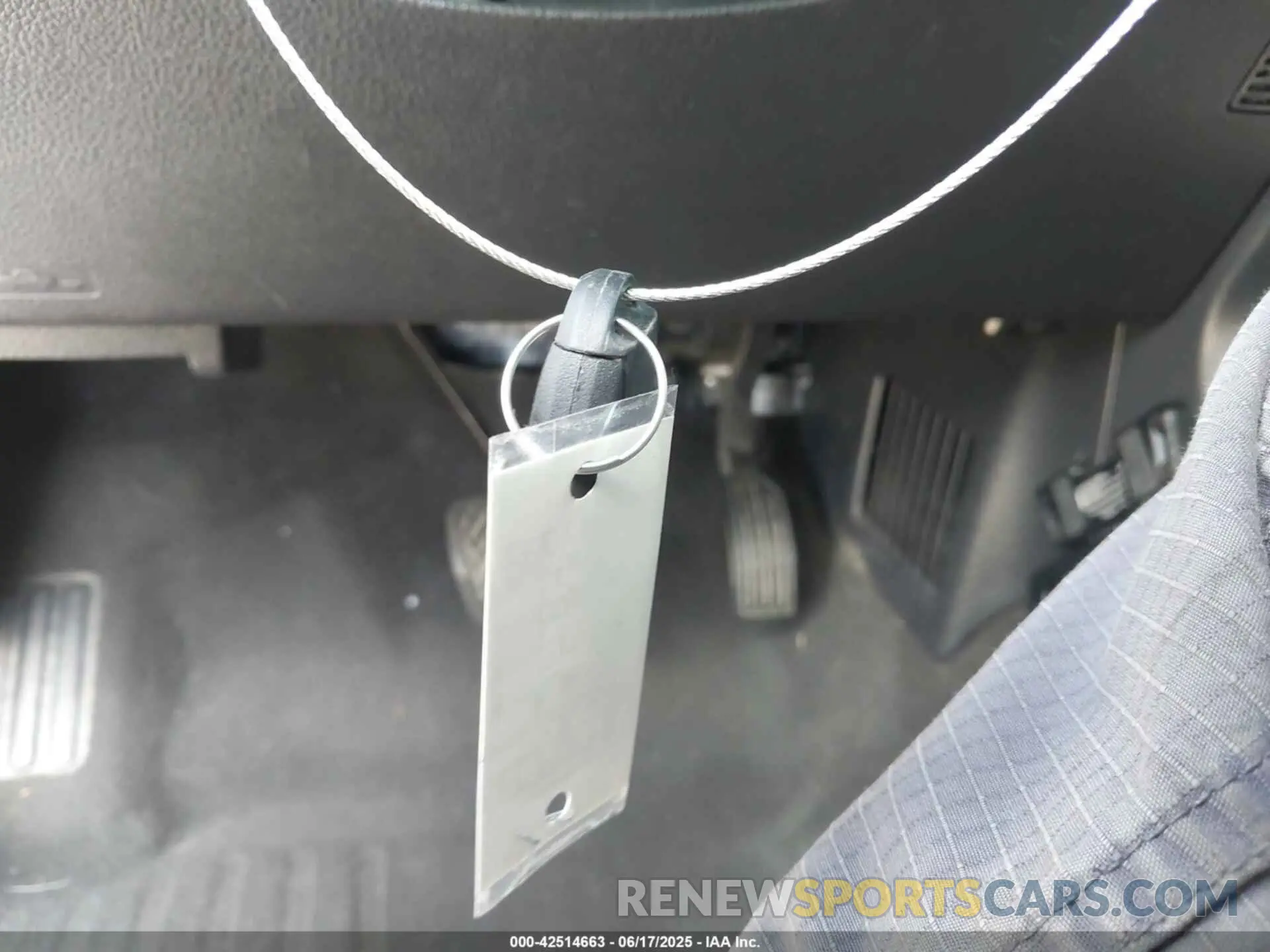 11 fotografías del automóvil dañado 1N6AA1E68KN525413 NISSAN TITAN 2019
