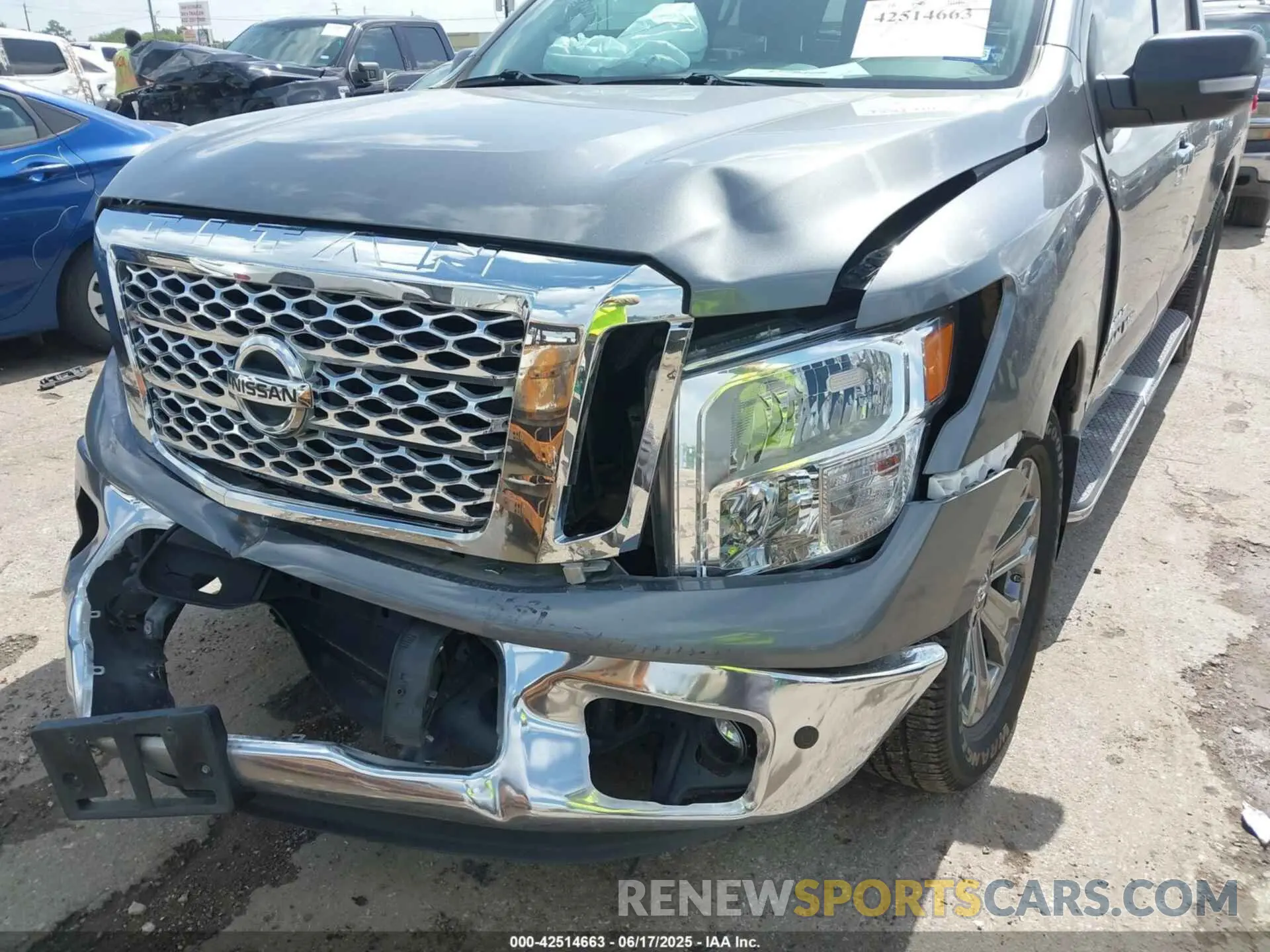 6 fotografías del automóvil dañado 1N6AA1E68KN525413 NISSAN TITAN 2019
