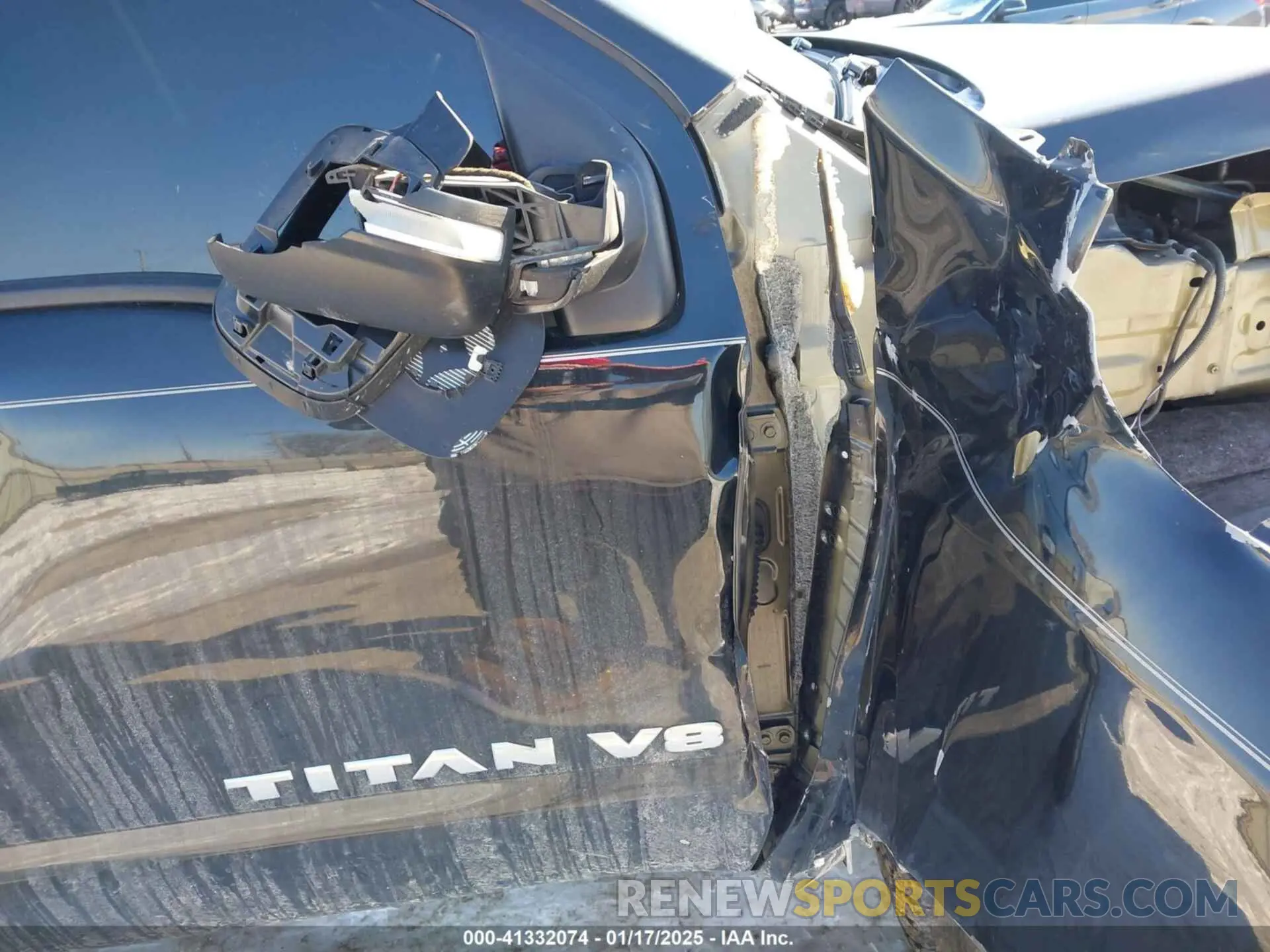 17 fotografías del automóvil dañado 1N6AA1EJ4KN518916 NISSAN TITAN 2019