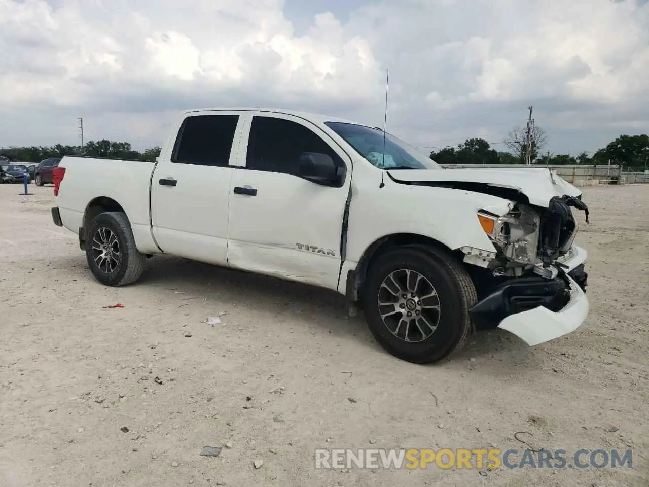 4 fotografías del automóvil dañado 1N6AA1EK1KN504920 NISSAN TITAN 2019