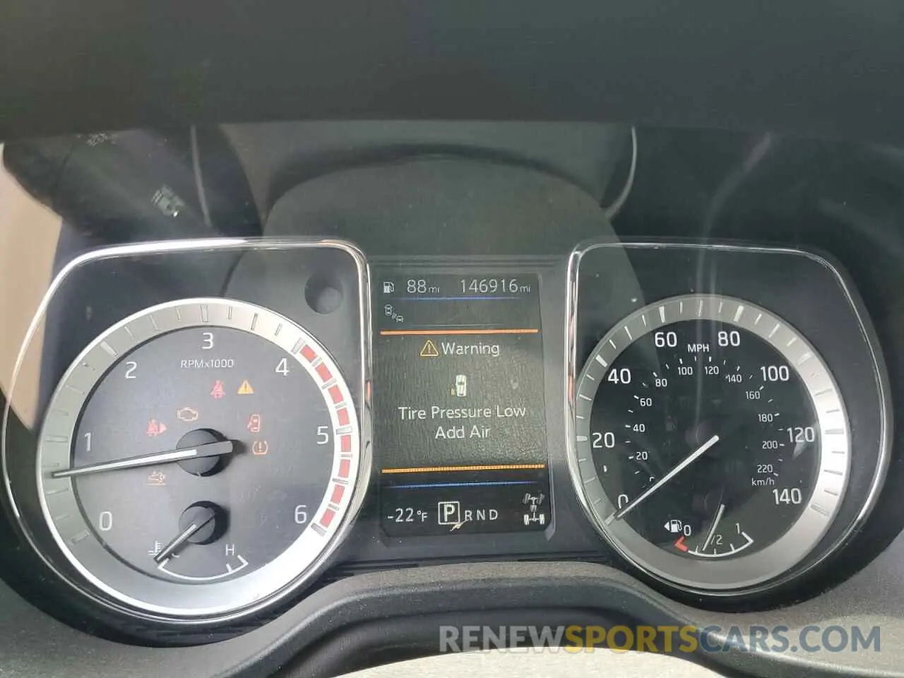 9 fotografías del automóvil dañado 1N6BA1F47KN515957 NISSAN TITAN 2019