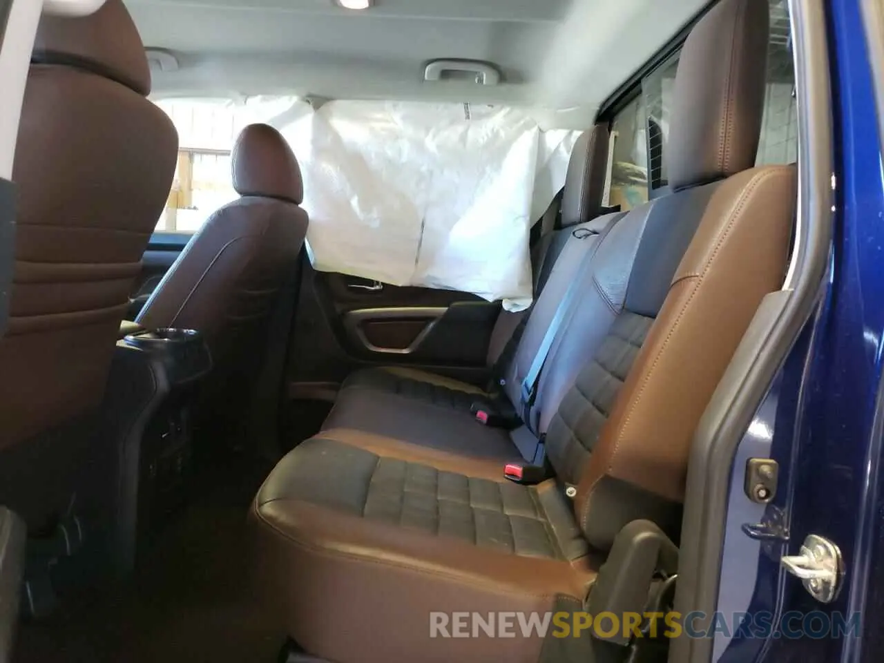 10 fotografías del automóvil dañado 1N6BA1F47KN534332 NISSAN TITAN 2019