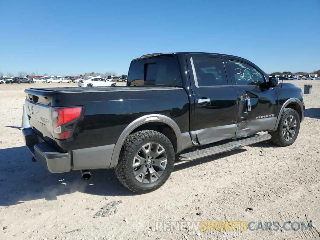 3 fotografías del automóvil dañado 1N6AA1EF2LN500797 NISSAN TITAN 2020