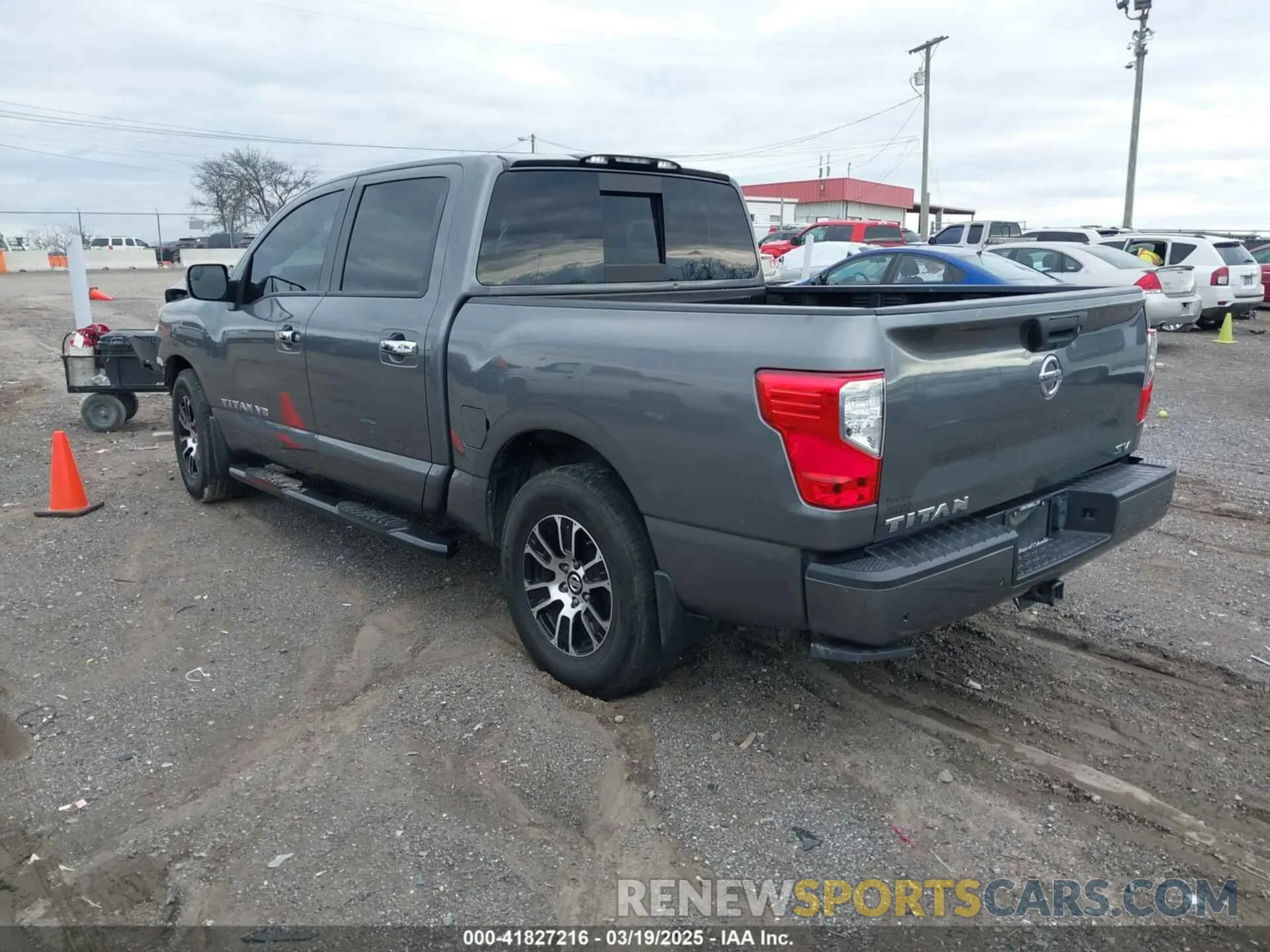 3 fotografías del automóvil dañado 1N6AA1EF8LN505938 NISSAN TITAN 2020