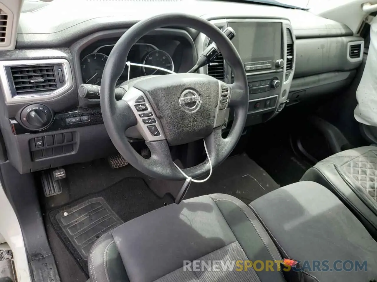 8 fotografías del automóvil dañado 1N6AA1ECXMN528984 NISSAN TITAN 2021