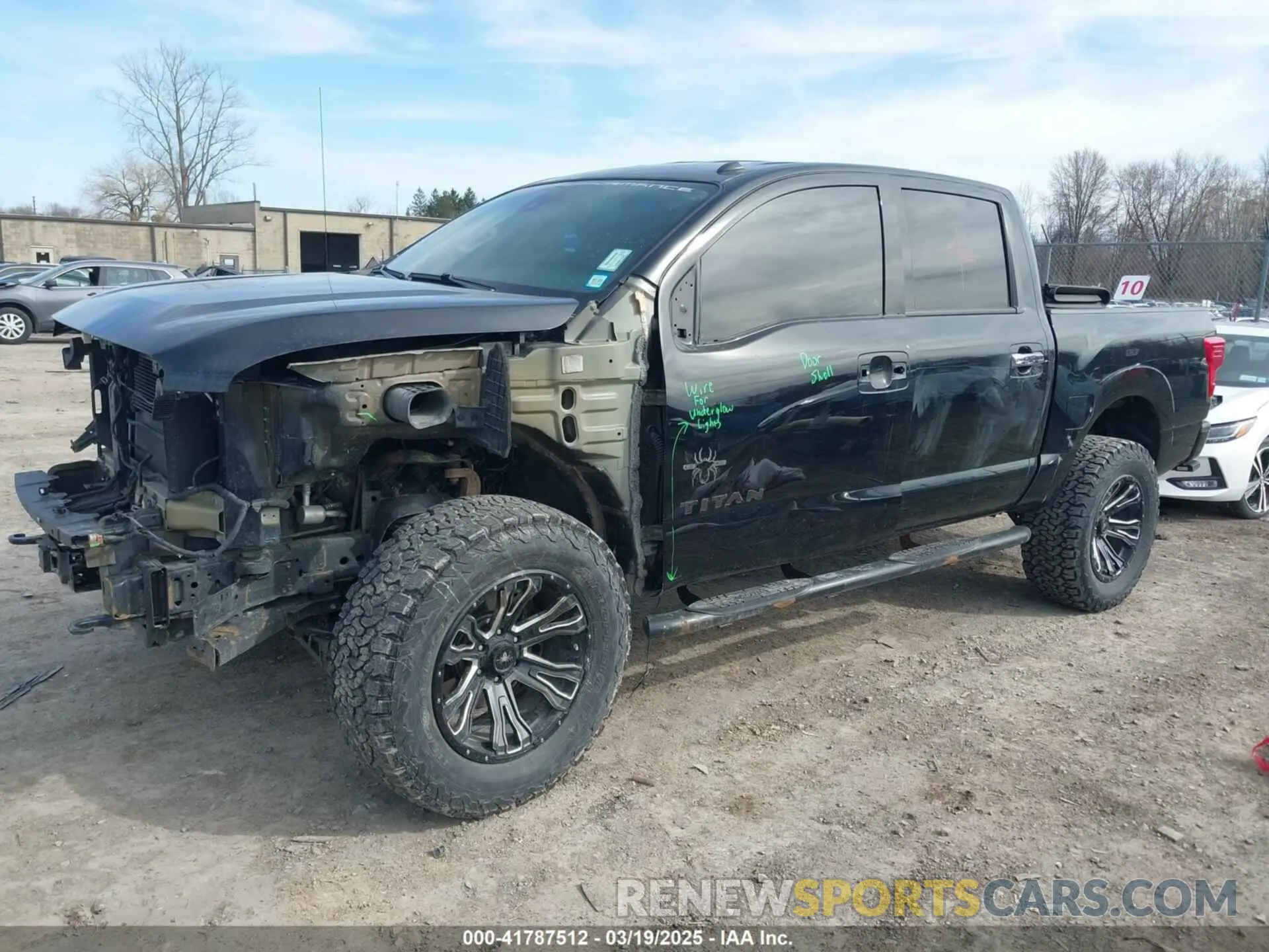 2 fotografías del automóvil dañado 1N6AA1ED1MN516649 NISSAN TITAN 2021
