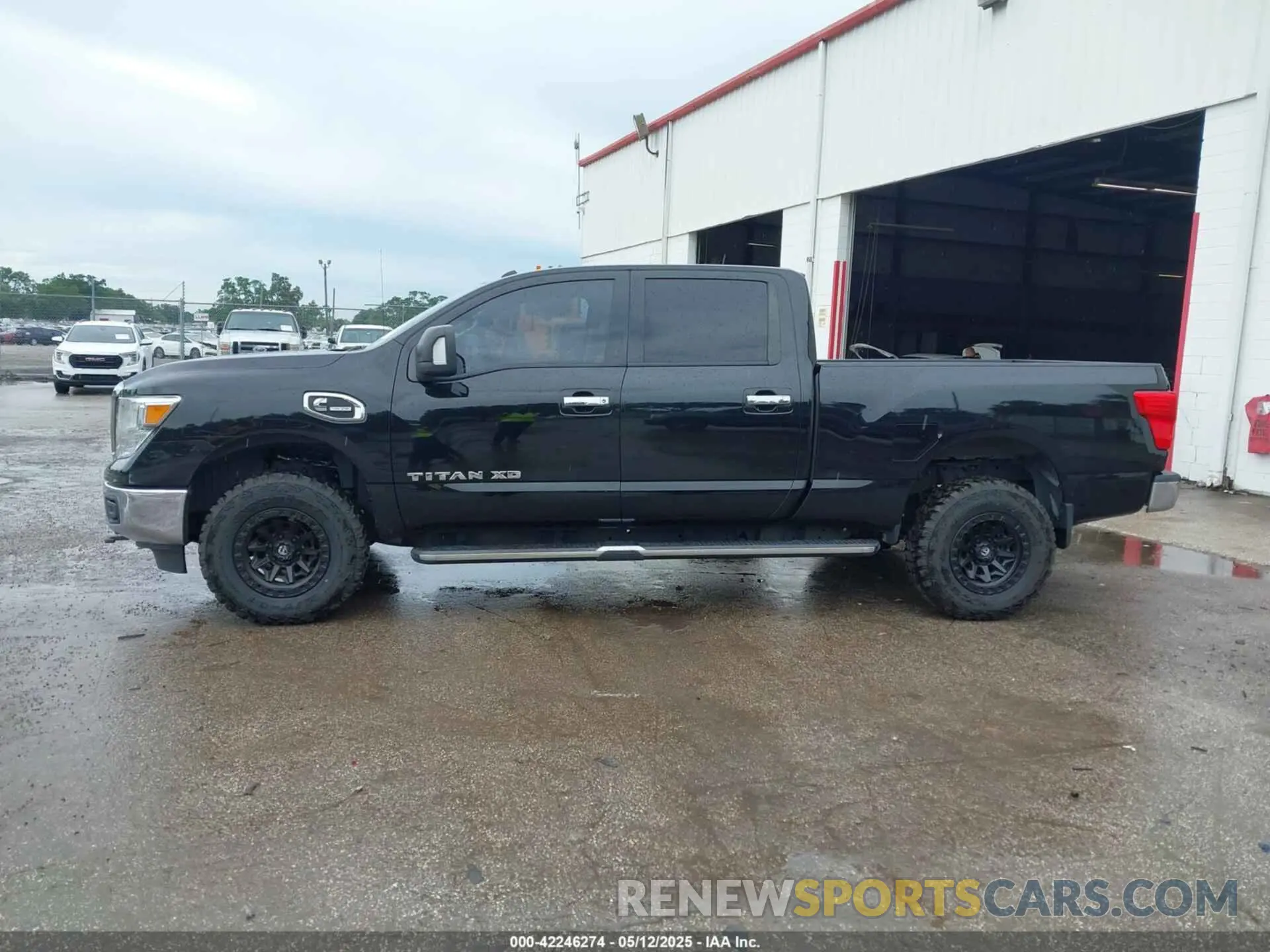 14 fotografías del automóvil dañado 1N6AA1ED3MN507841 NISSAN TITAN 2021