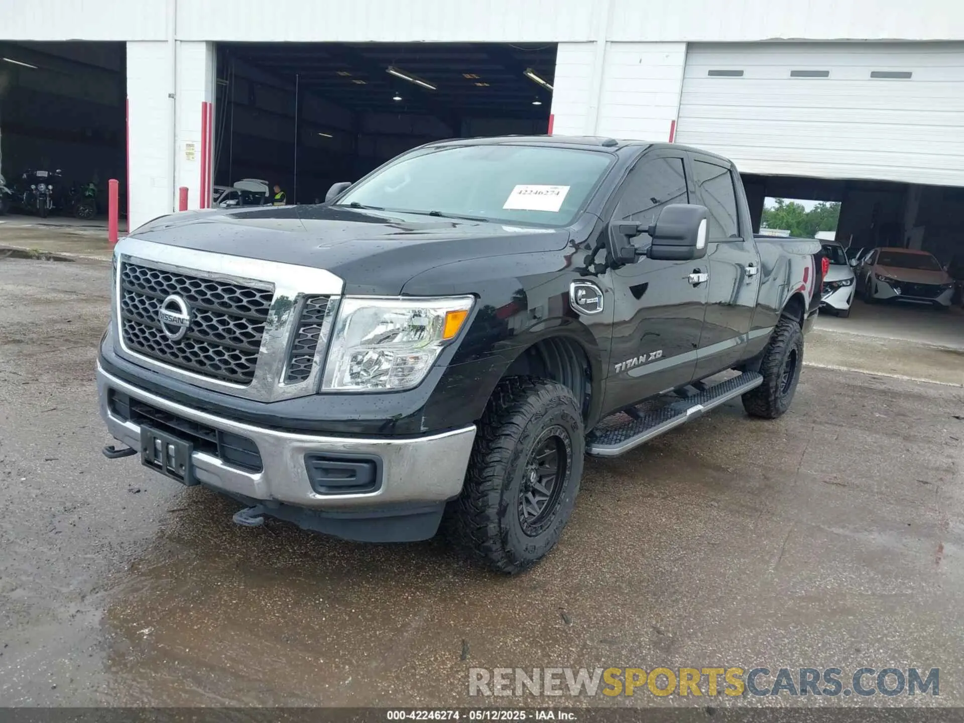 2 fotografías del automóvil dañado 1N6AA1ED3MN507841 NISSAN TITAN 2021