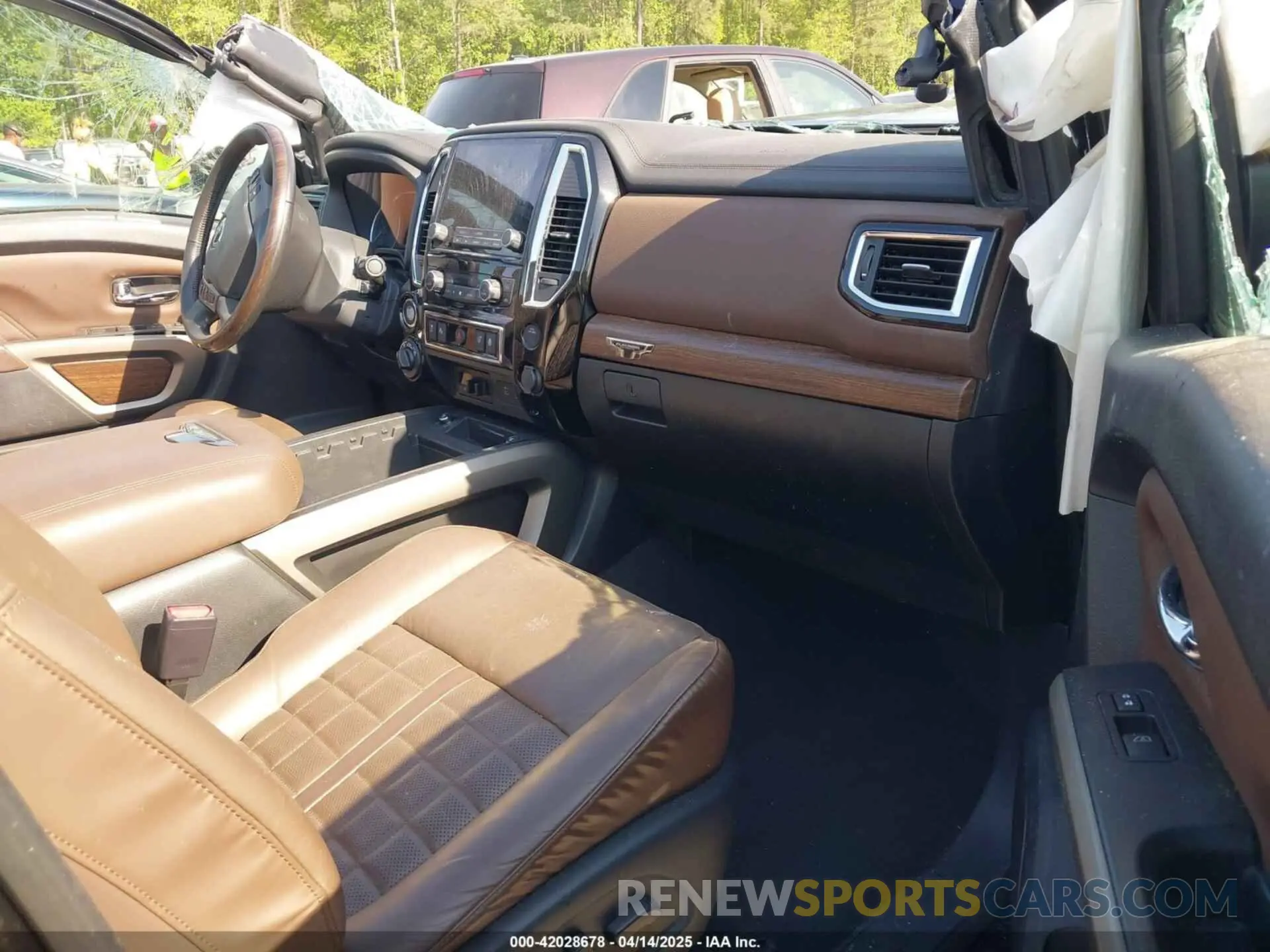 5 fotografías del automóvil dañado 1N6AA1ED4MN515673 NISSAN TITAN 2021