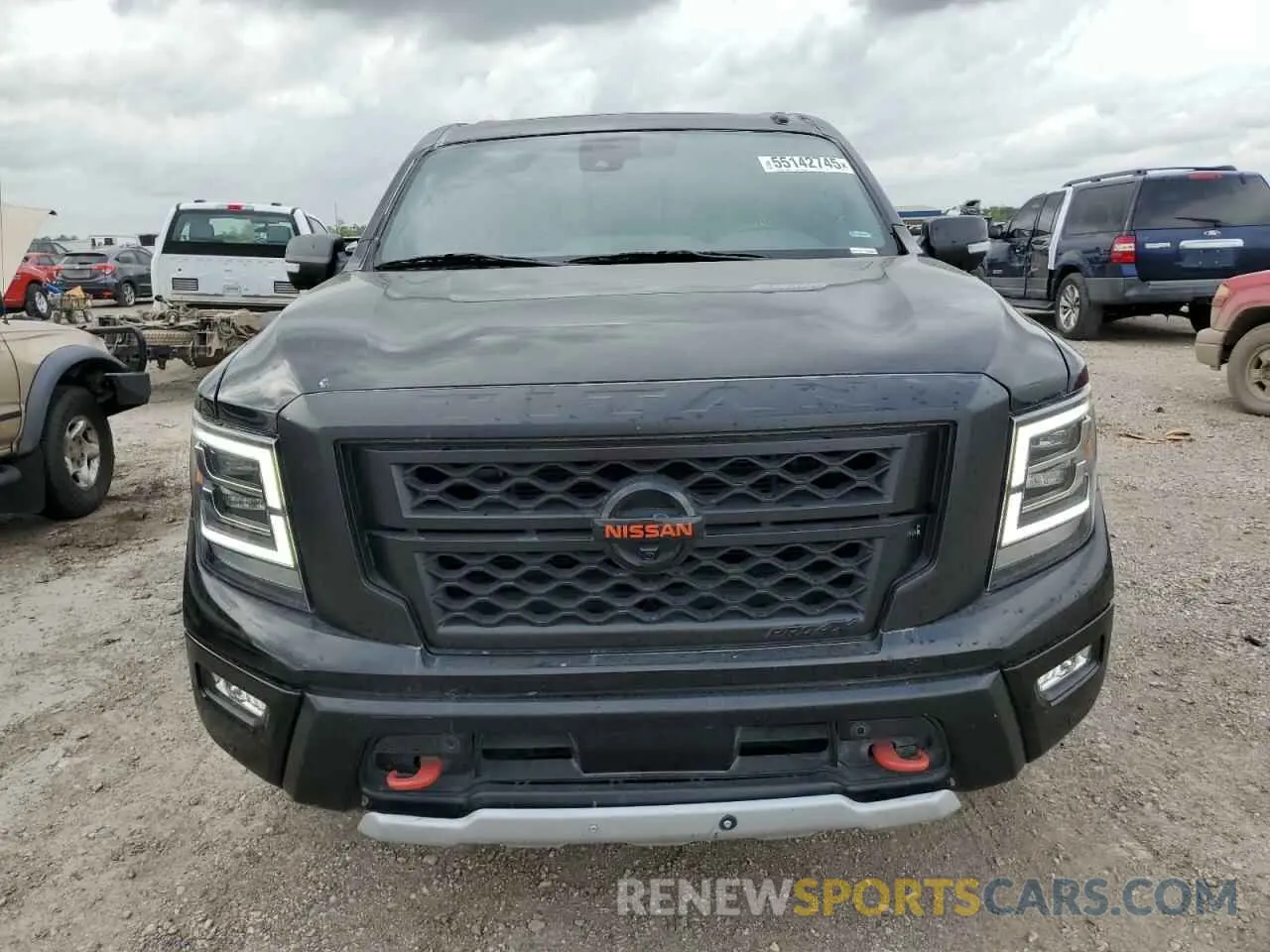 5 fotografías del automóvil dañado 1N6AA1ED5MN531798 NISSAN TITAN 2021