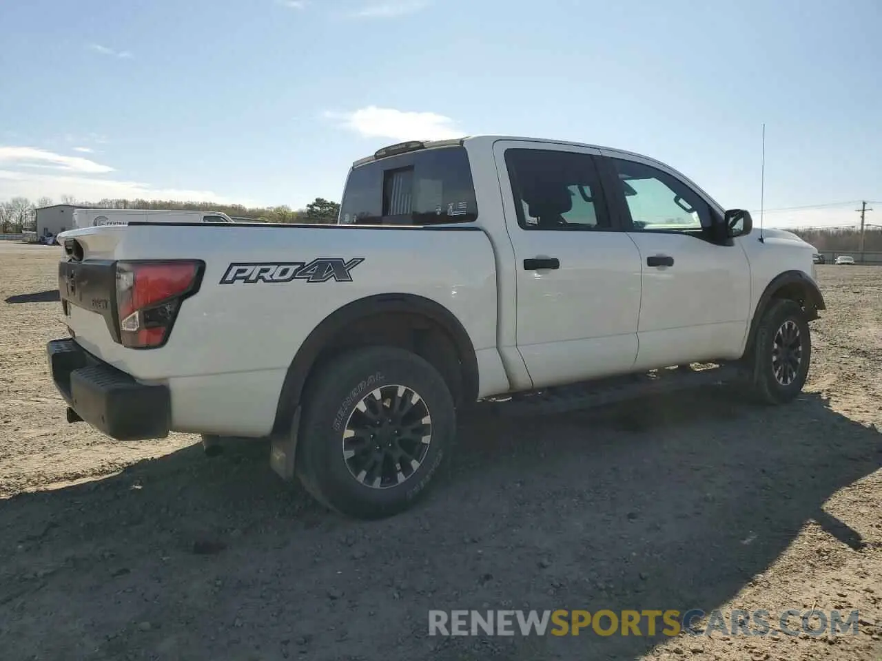 3 fotografías del automóvil dañado 1N6AA1EDXMN527133 NISSAN TITAN 2021