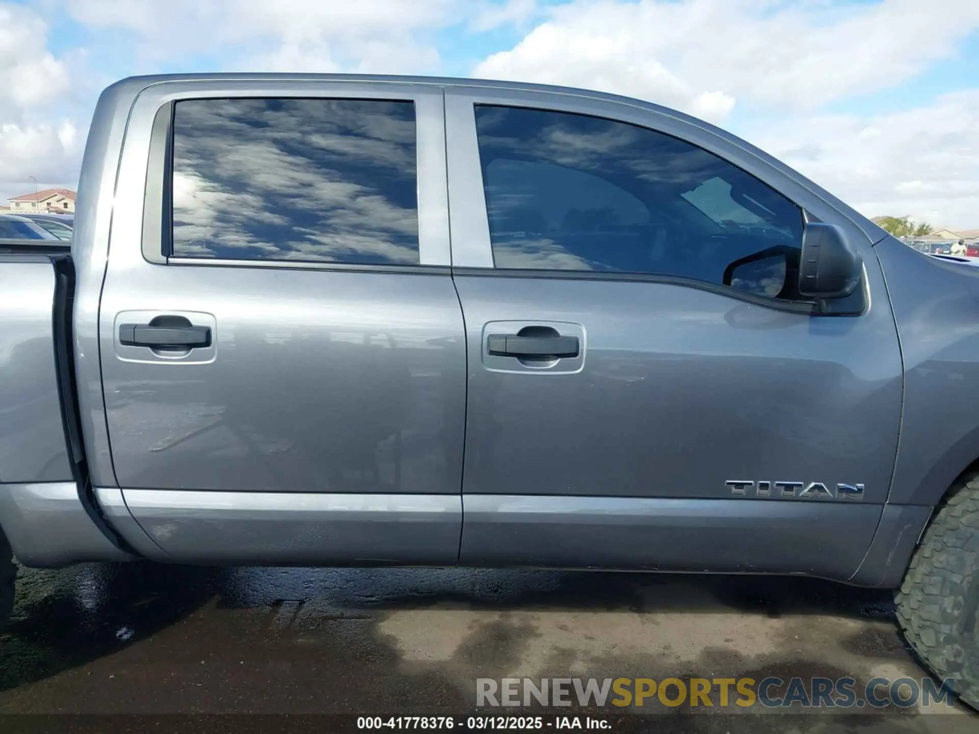 13 fotografías del automóvil dañado 1N6AA1EE6MN534413 NISSAN TITAN 2021