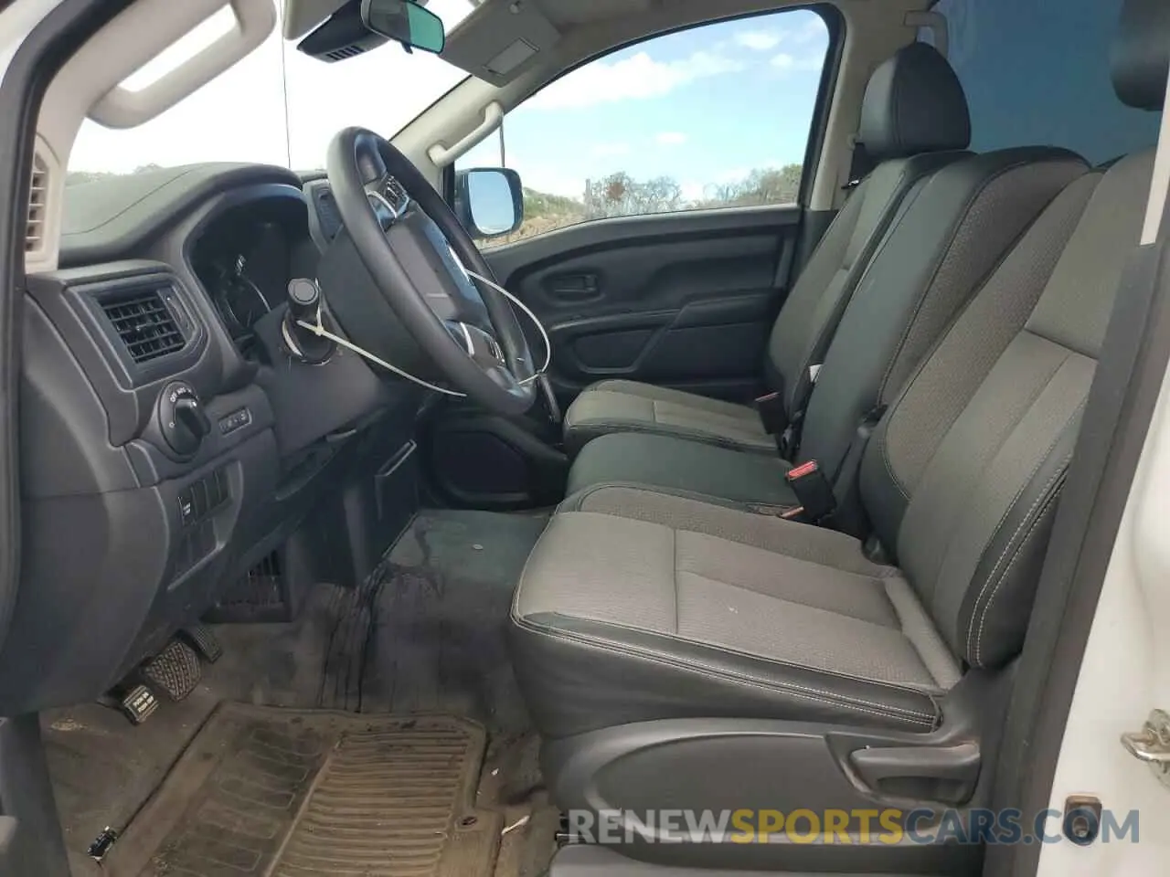 7 fotografías del automóvil dañado 1N6AA1EEXMN520000 NISSAN TITAN 2021