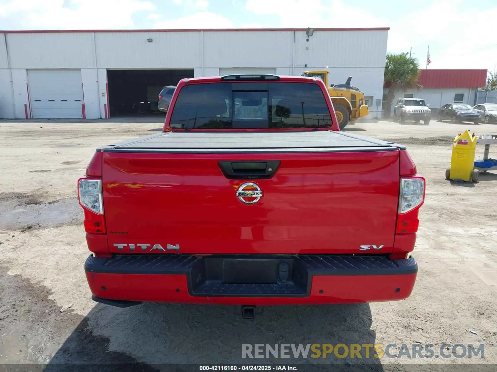 17 fotografías del automóvil dañado 1N6AA1EF1MN519827 NISSAN TITAN 2021