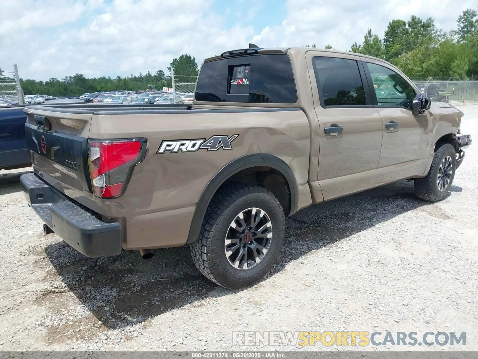 4 fotografías del automóvil dañado 1N6AA1ED0PN112536 NISSAN TITAN 2023