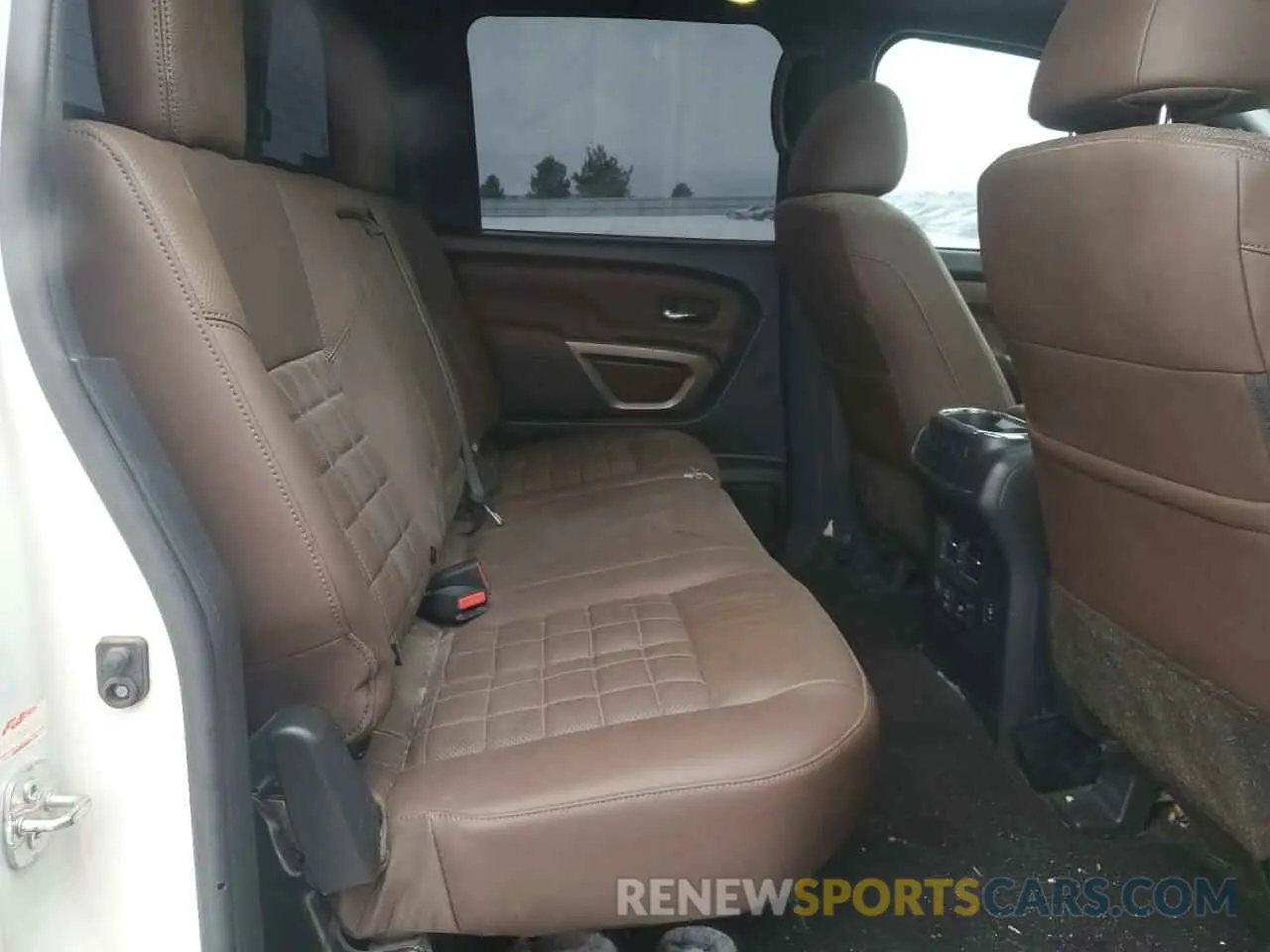 10 fotografías del automóvil dañado 1N6AA1ED9PN114415 NISSAN TITAN 2023