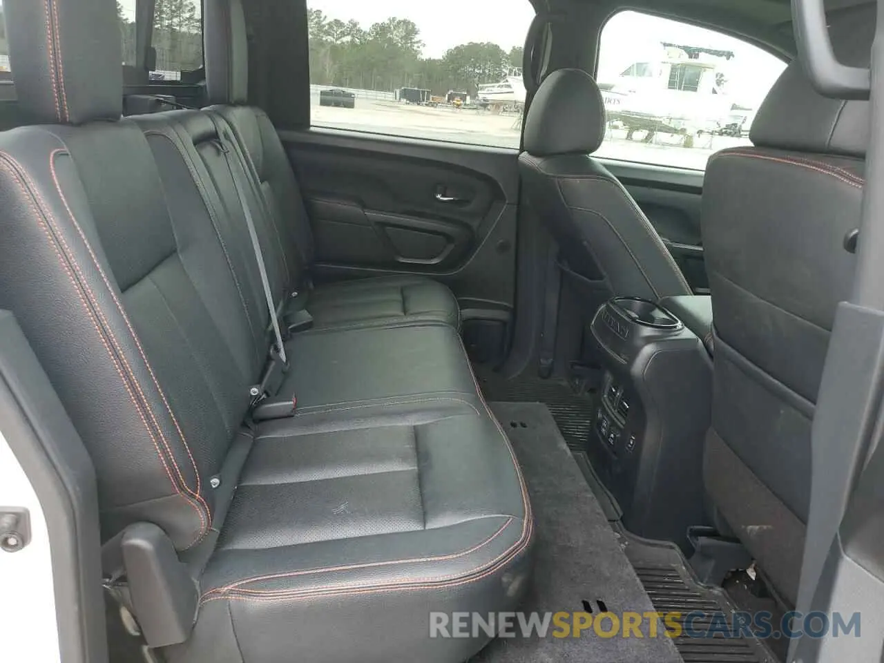 10 fotografías del automóvil dañado 1N6AA1EDXPN109806 NISSAN TITAN 2023