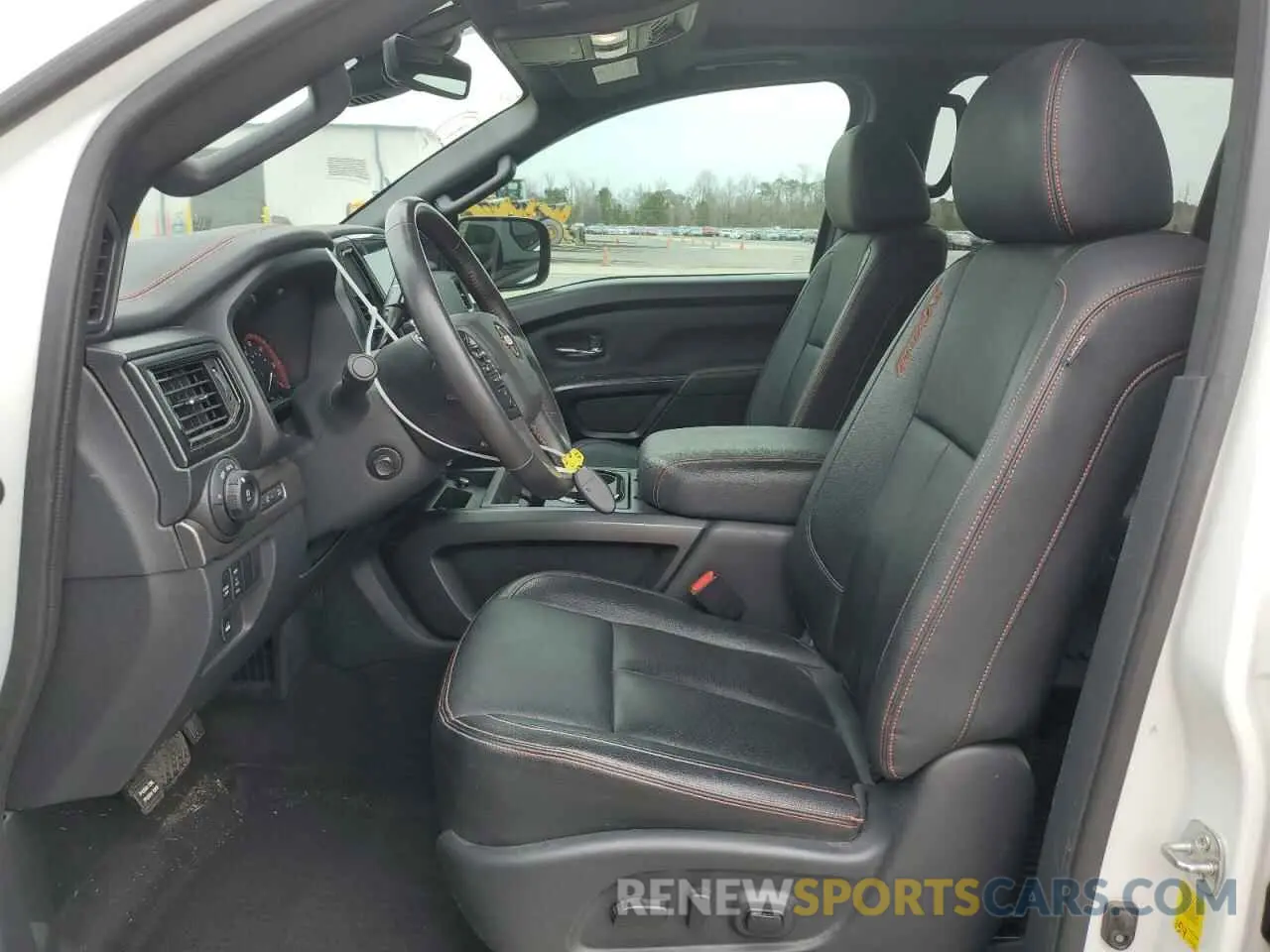 7 fotografías del automóvil dañado 1N6AA1EDXPN109806 NISSAN TITAN 2023