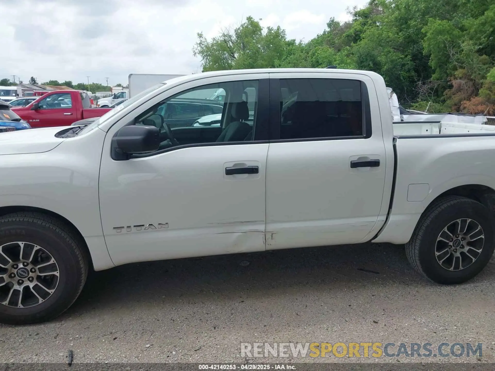 14 fotografías del automóvil dañado 1N6AA1EE9PN112141 NISSAN TITAN 2023