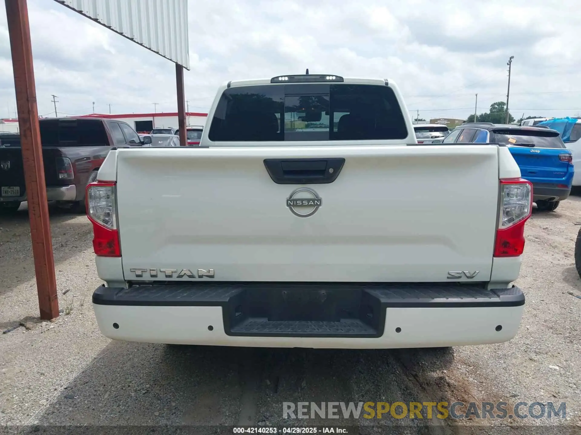 16 fotografías del automóvil dañado 1N6AA1EE9PN112141 NISSAN TITAN 2023