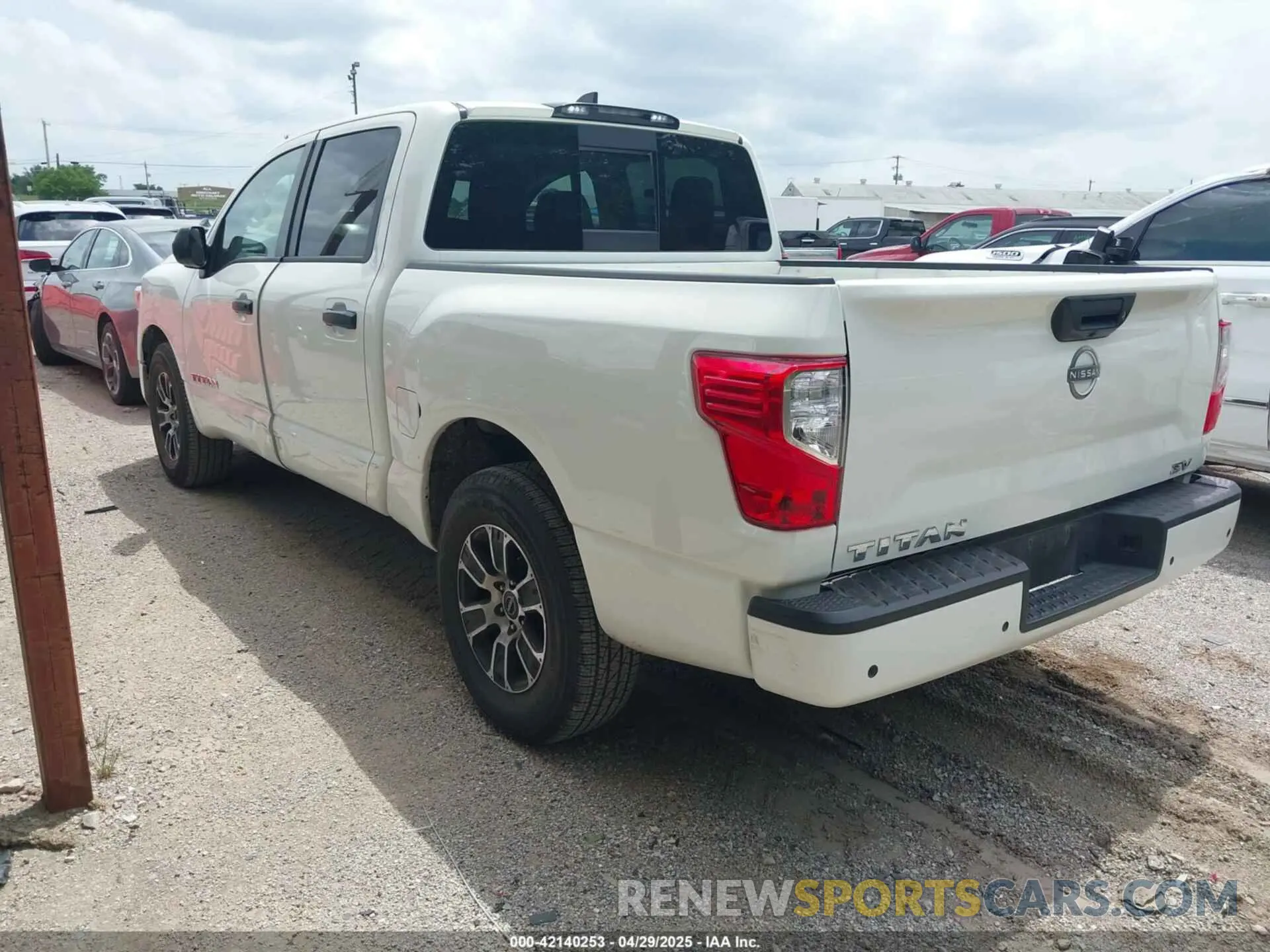 3 fotografías del automóvil dañado 1N6AA1EE9PN112141 NISSAN TITAN 2023