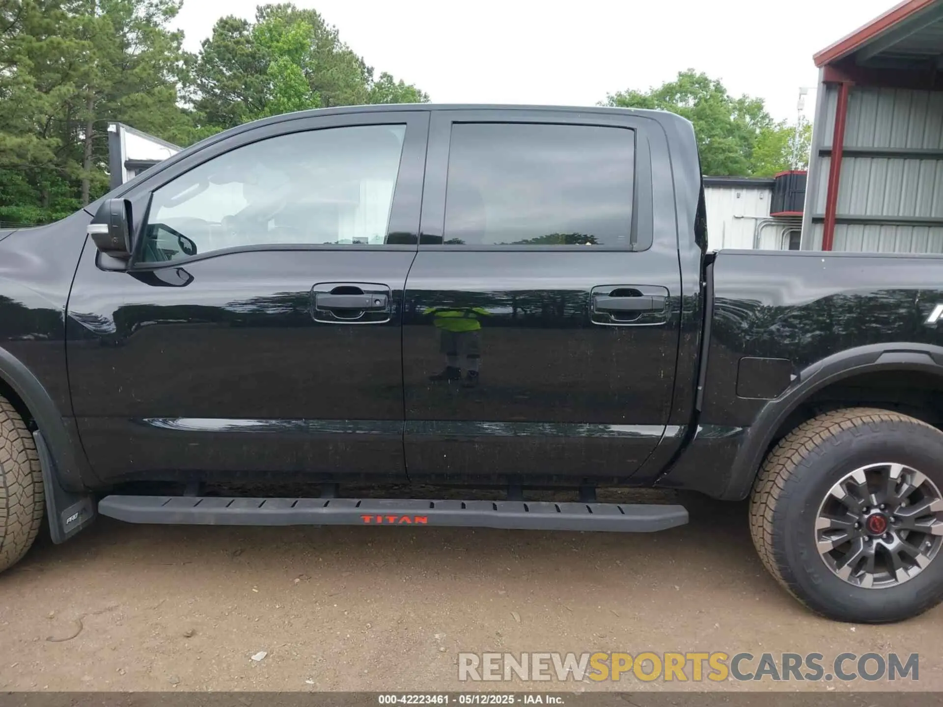 14 fotografías del automóvil dañado 1N6AA1EDXRN107704 NISSAN TITAN 2024