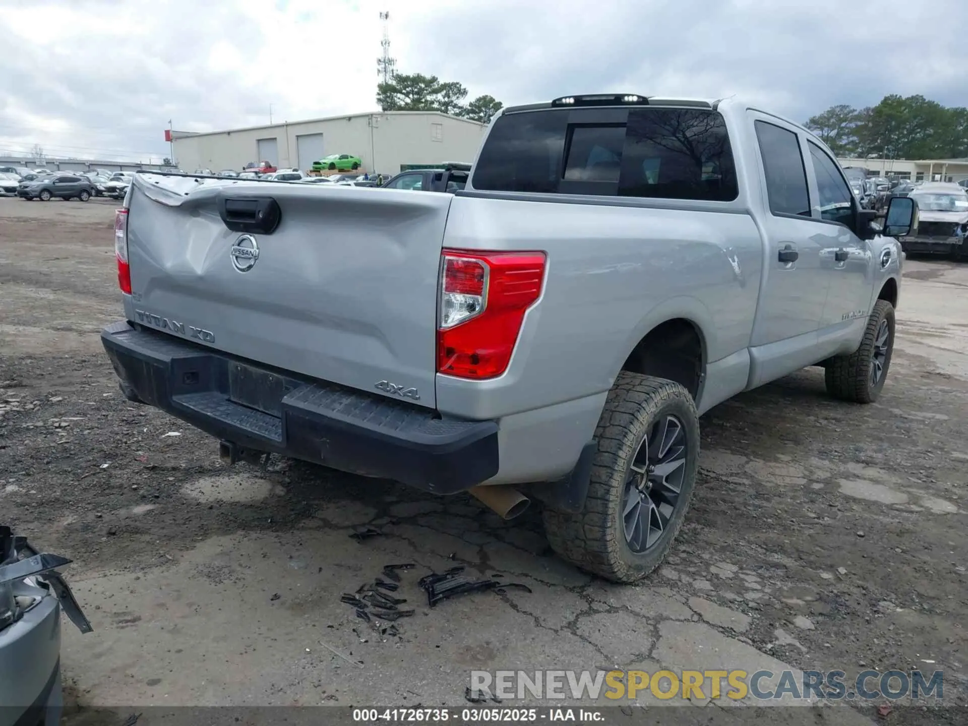 4 fotografías del automóvil dañado 1N6BA1F33KN514599 NISSAN TITAN XD 2019