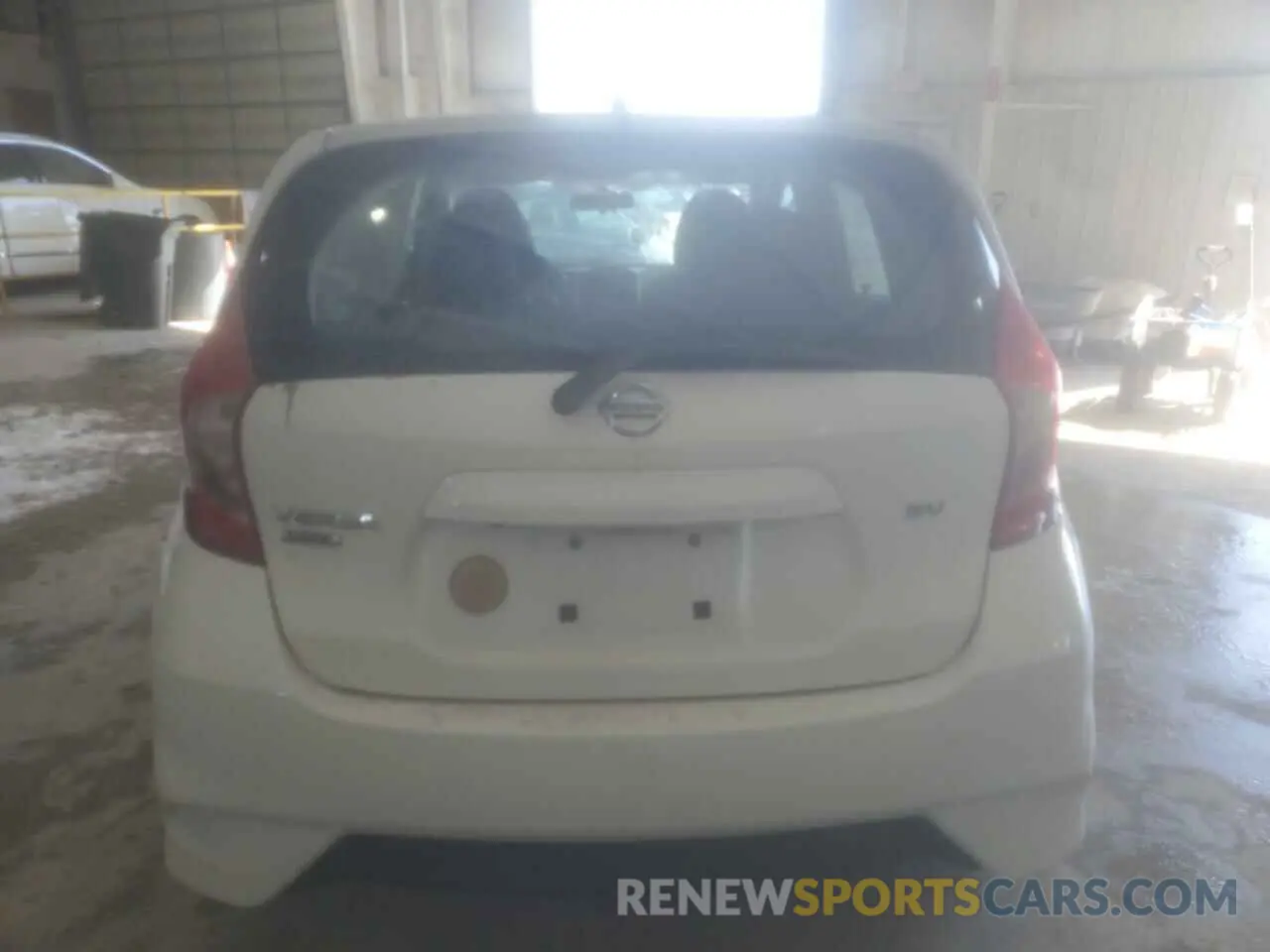 6 fotografías del automóvil dañado 3N1CE2CP0KL366648 NISSAN VERSA 2019