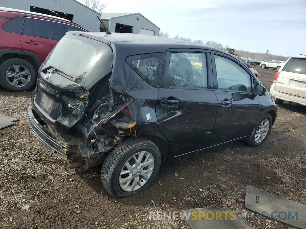 3 fotografías del automóvil dañado 3N1CE2CP3KL359838 NISSAN VERSA 2019