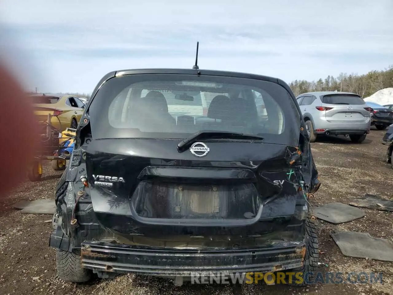 6 fotografías del automóvil dañado 3N1CE2CP3KL359838 NISSAN VERSA 2019