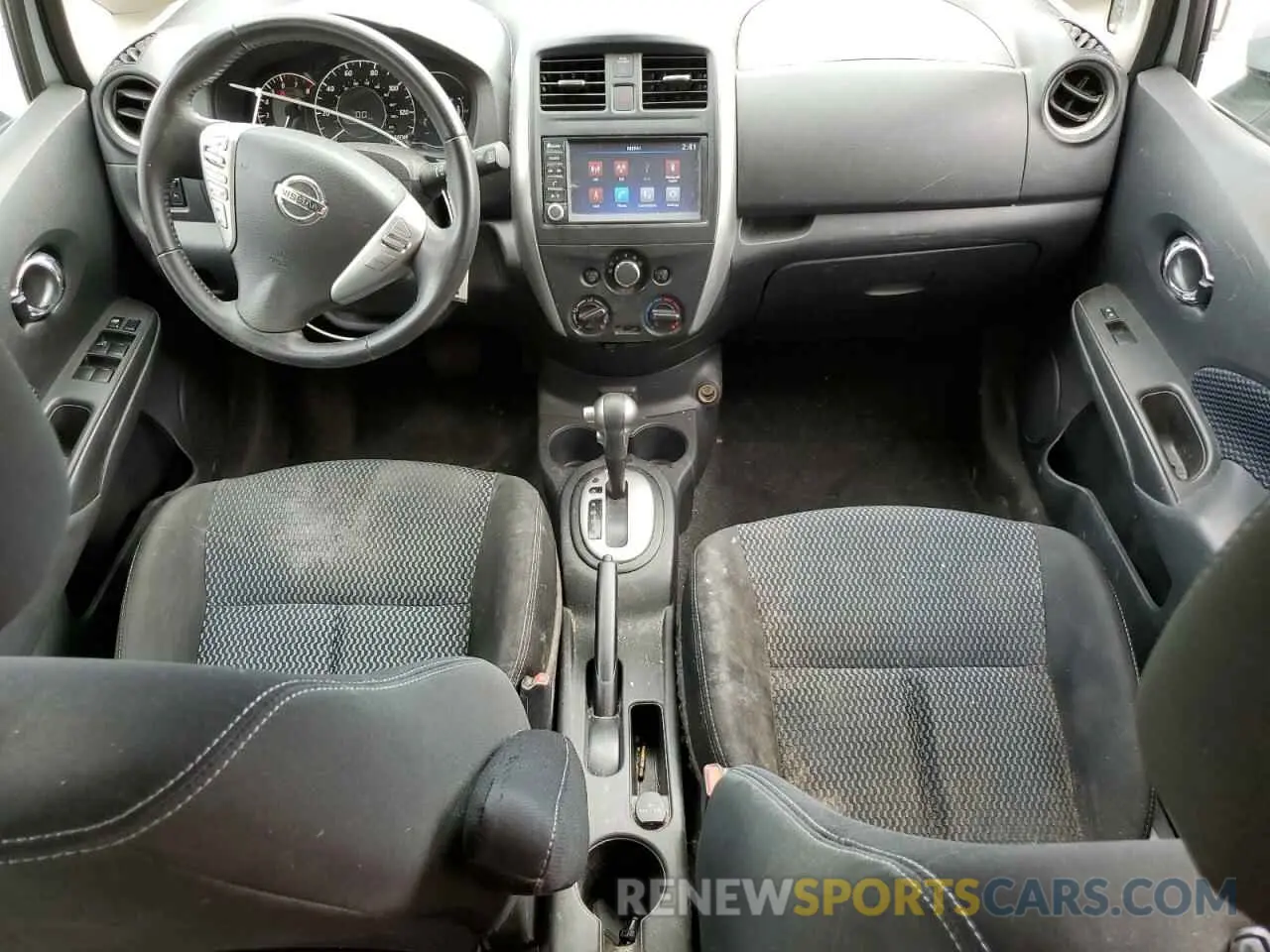 8 fotografías del automóvil dañado 3N1CE2CP5KL358755 NISSAN VERSA 2019