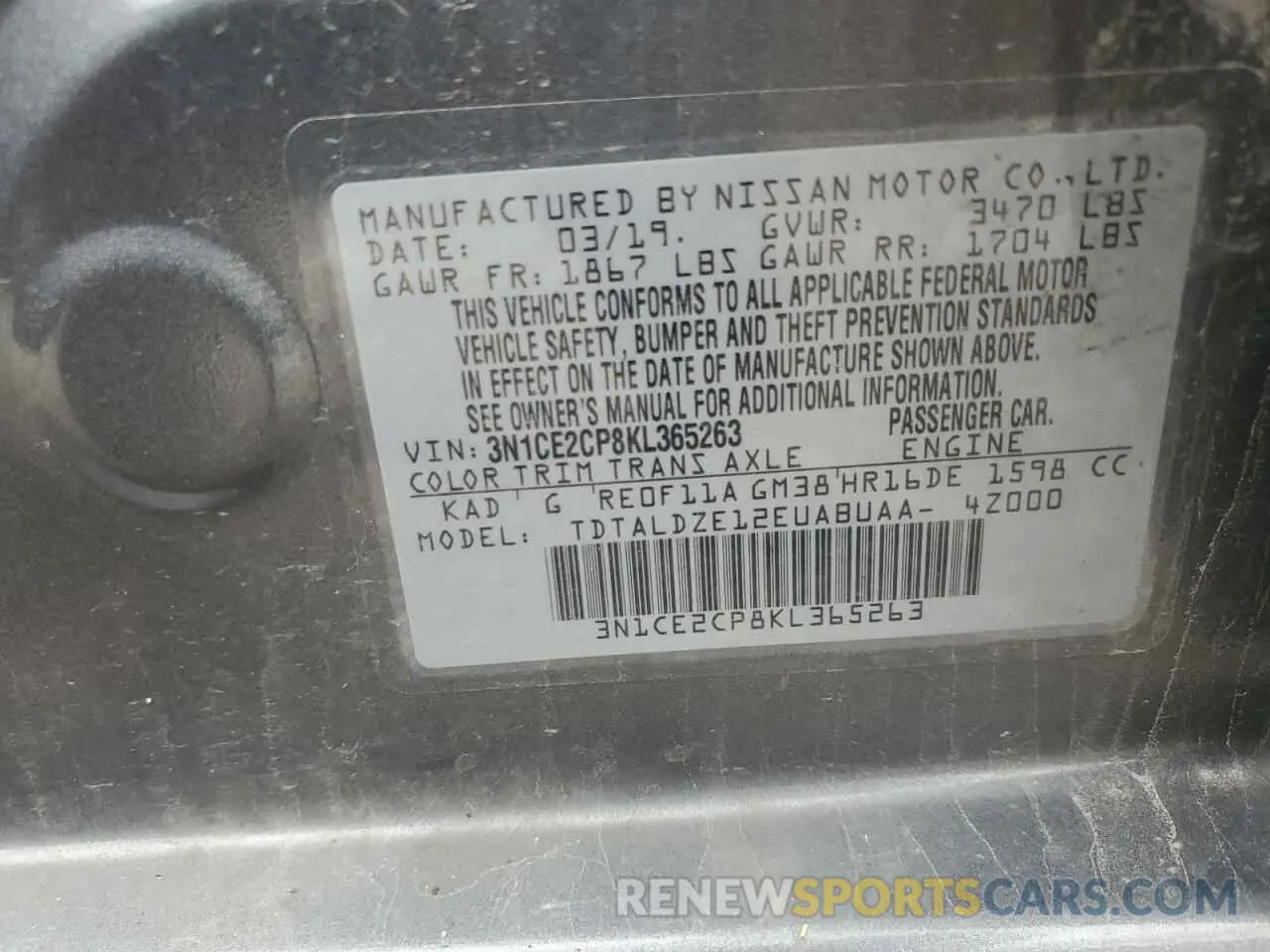 12 fotografías del automóvil dañado 3N1CE2CP8KL365263 NISSAN VERSA 2019