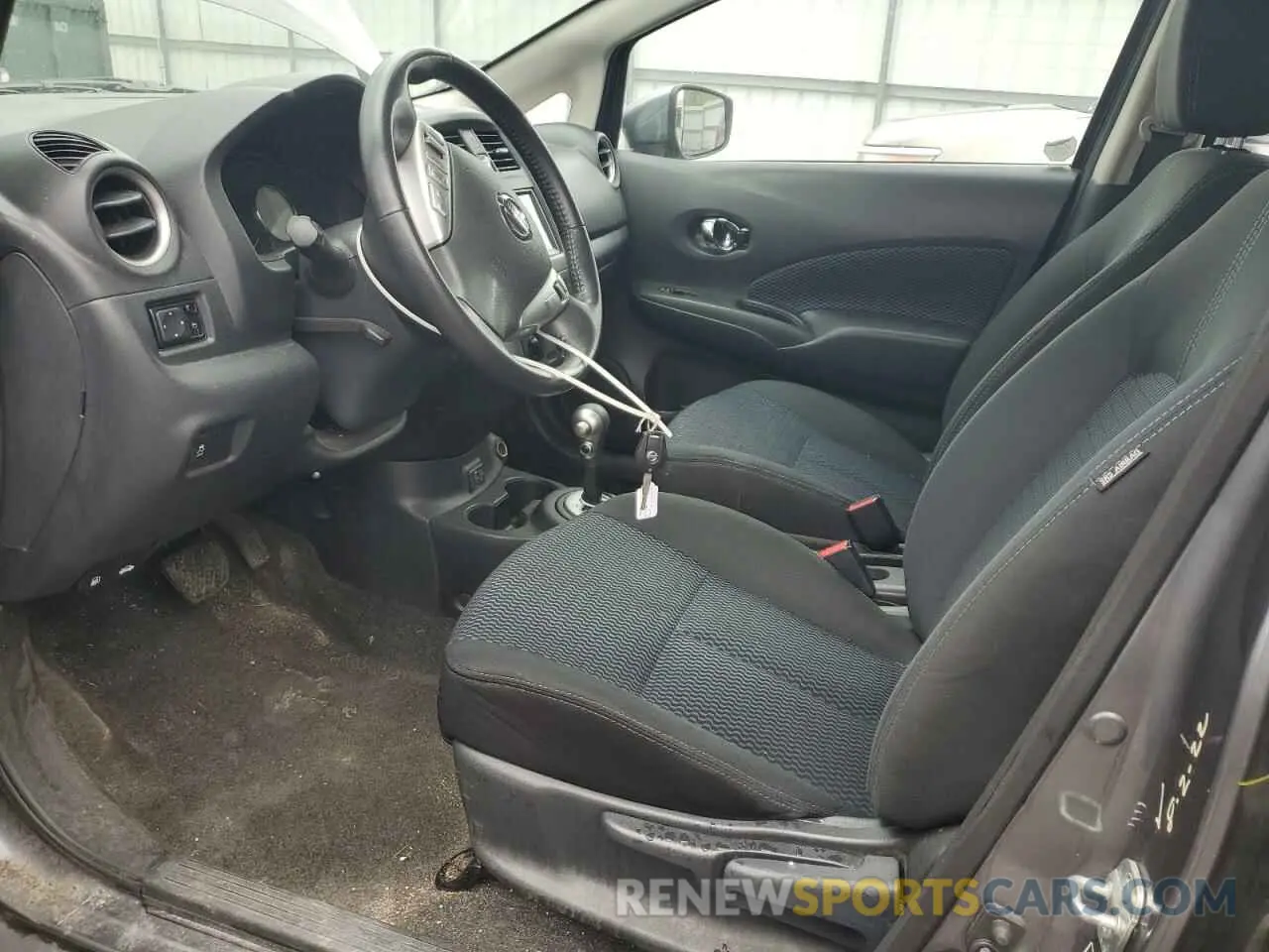 7 fotografías del automóvil dañado 3N1CE2CP8KL365263 NISSAN VERSA 2019