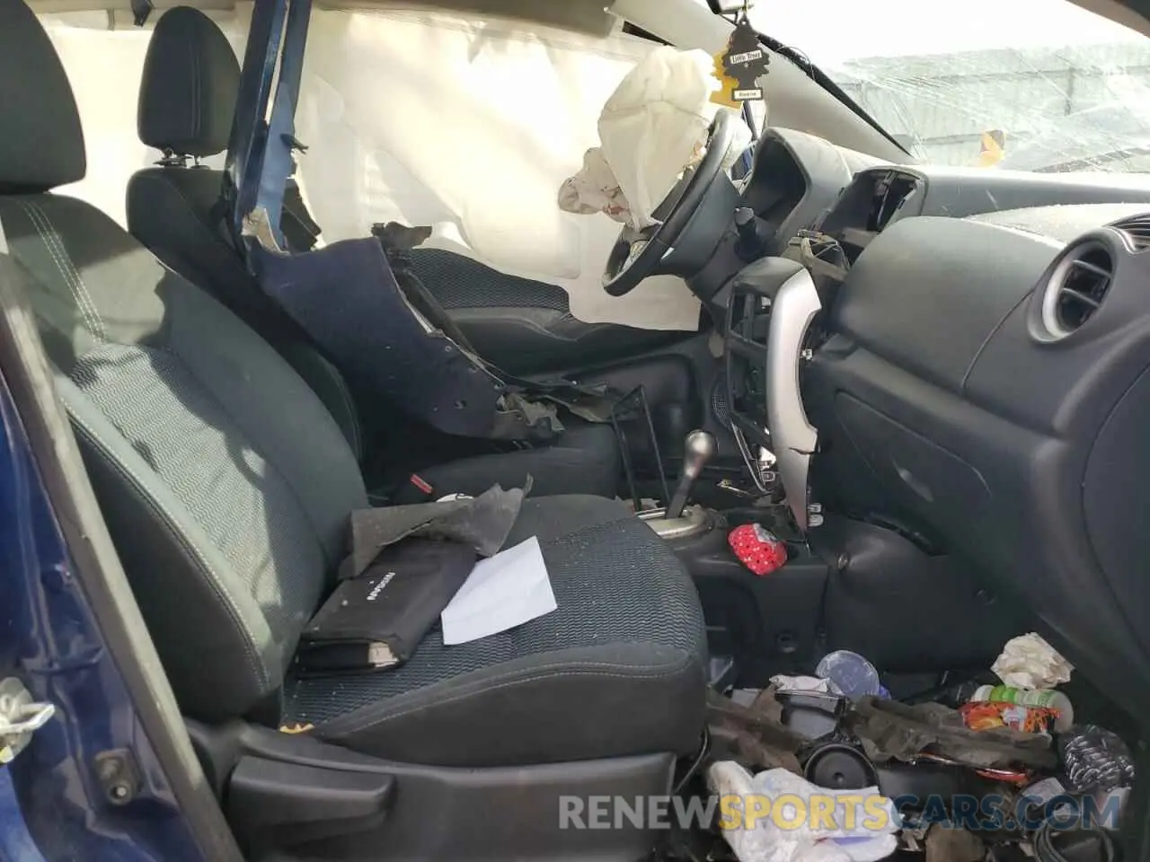 7 fotografías del automóvil dañado 3N1CE2CPXKL363403 NISSAN VERSA 2019