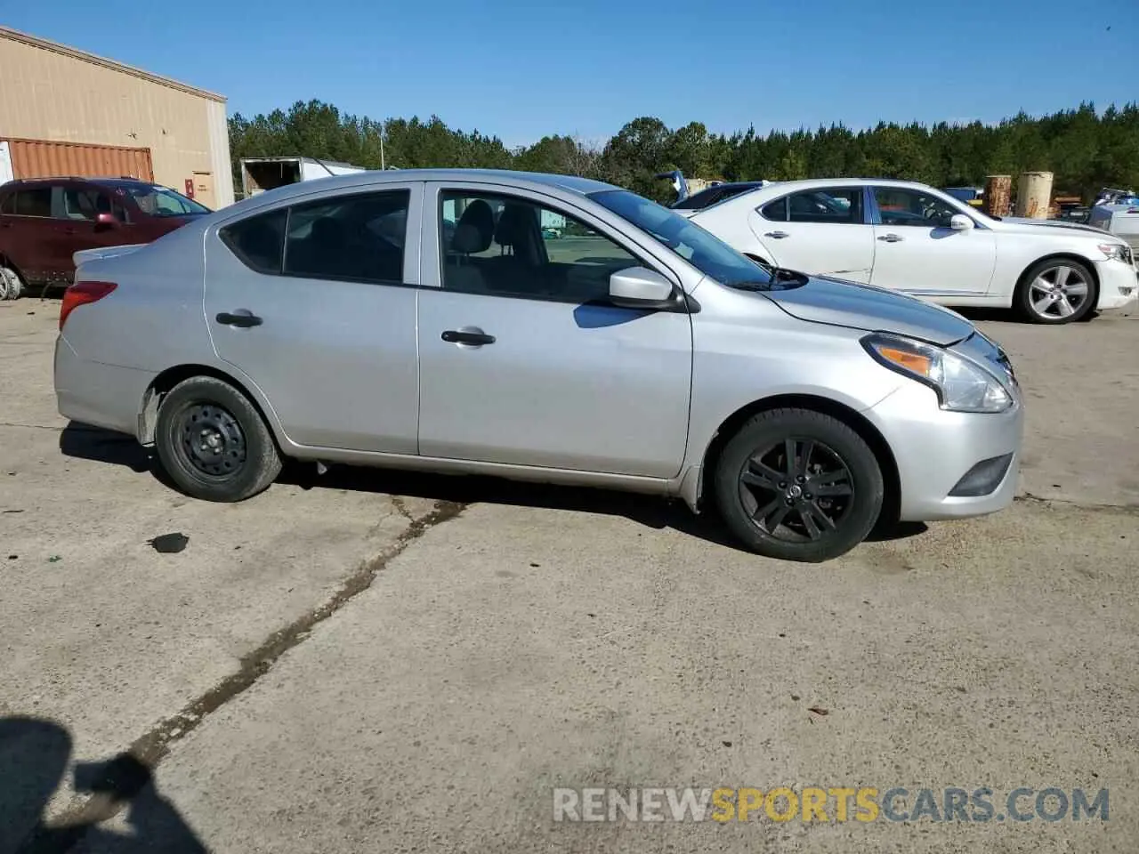 4 fotografías del automóvil dañado 3N1CN7AP0KL820915 NISSAN VERSA 2019