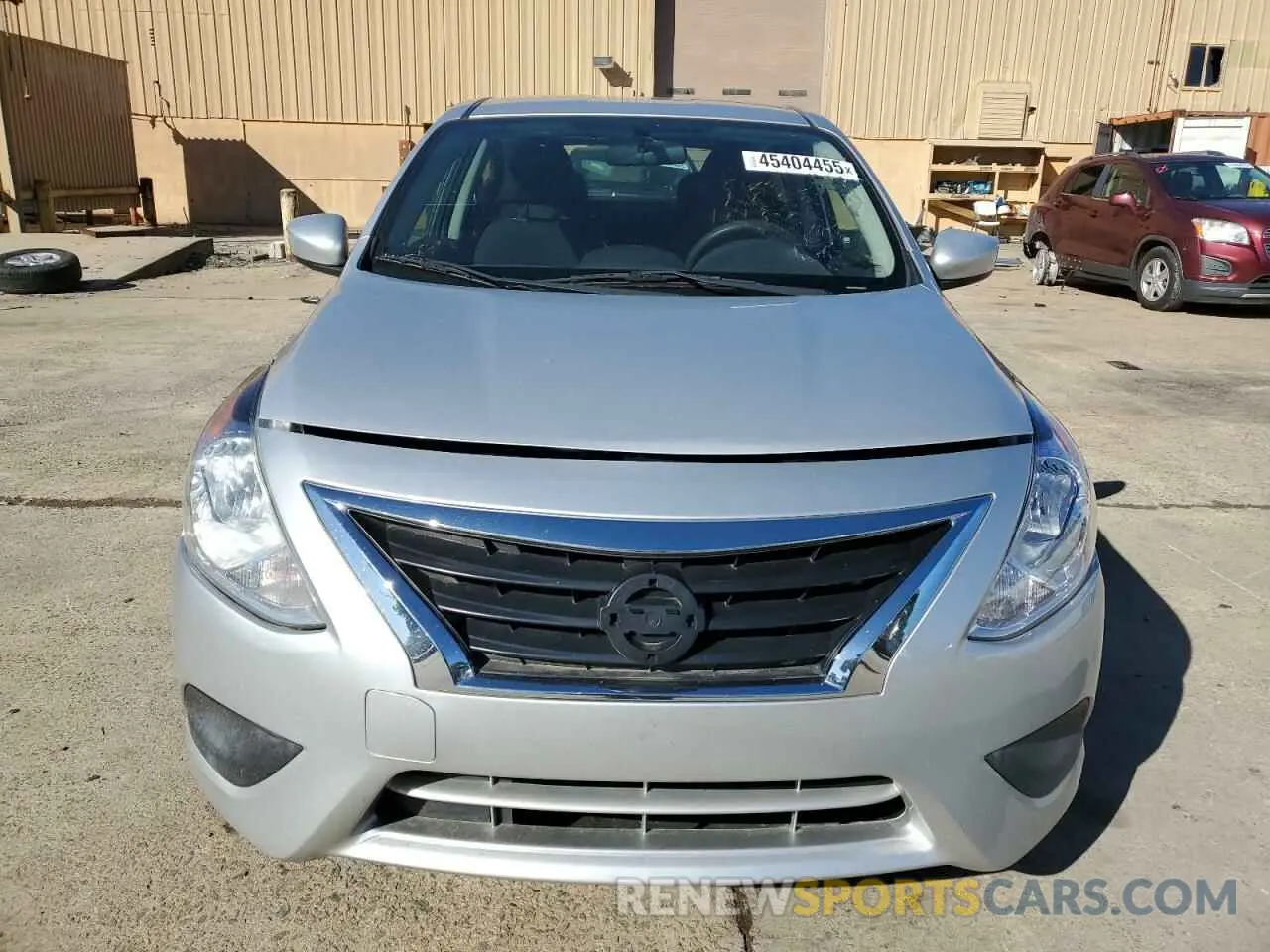 5 fotografías del automóvil dañado 3N1CN7AP0KL820915 NISSAN VERSA 2019