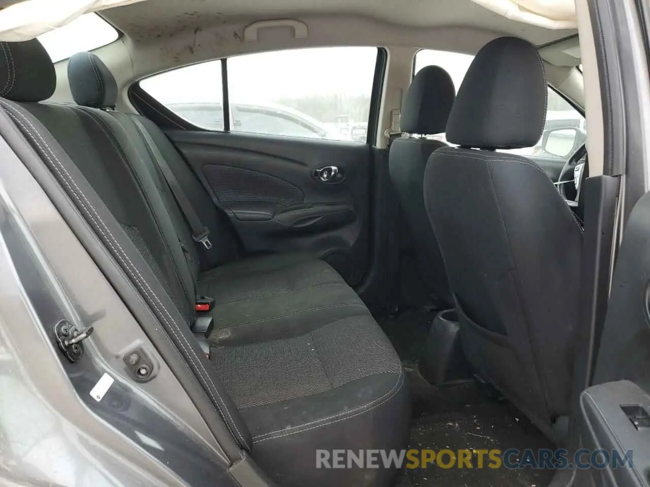 10 fotografías del automóvil dañado 3N1CN7AP0KL823569 NISSAN VERSA 2019