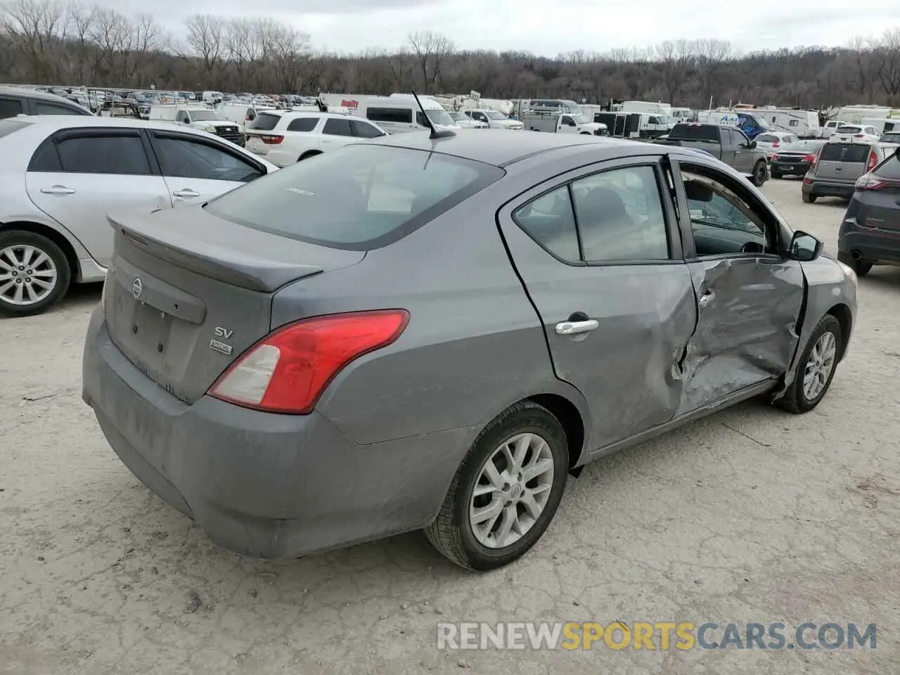 3 fotografías del automóvil dañado 3N1CN7AP0KL823569 NISSAN VERSA 2019