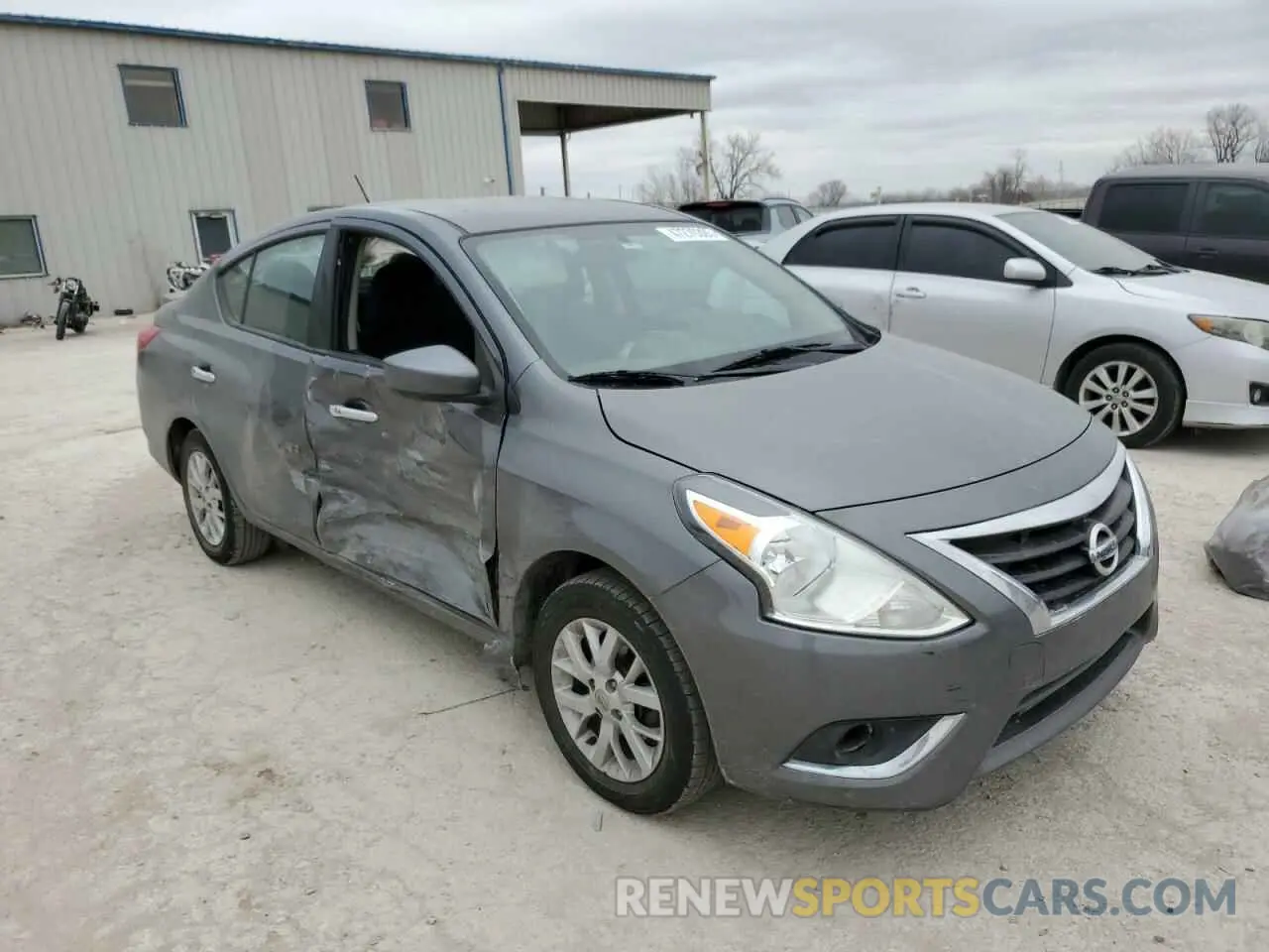 4 fotografías del automóvil dañado 3N1CN7AP0KL823569 NISSAN VERSA 2019