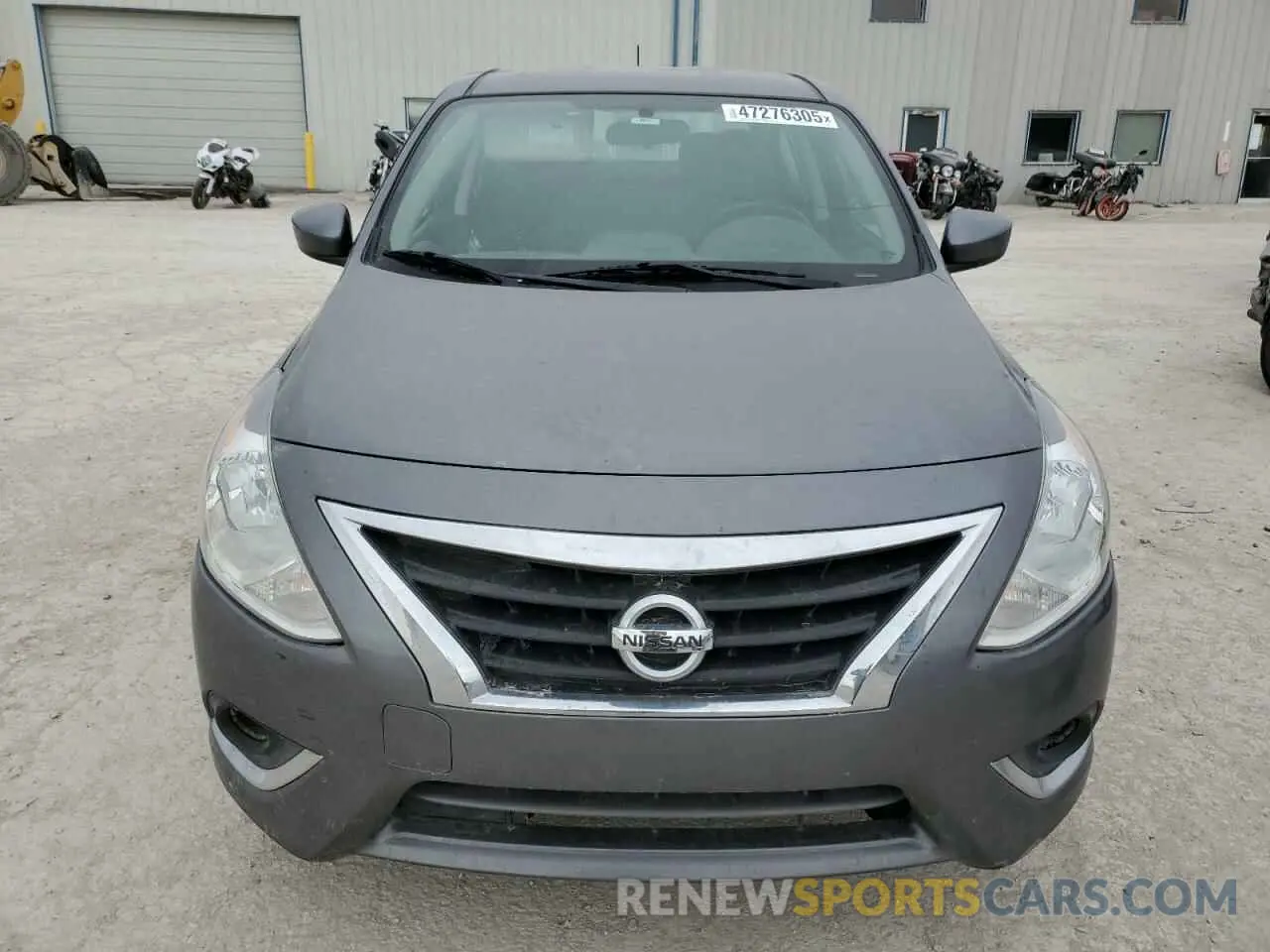 5 fotografías del automóvil dañado 3N1CN7AP0KL823569 NISSAN VERSA 2019
