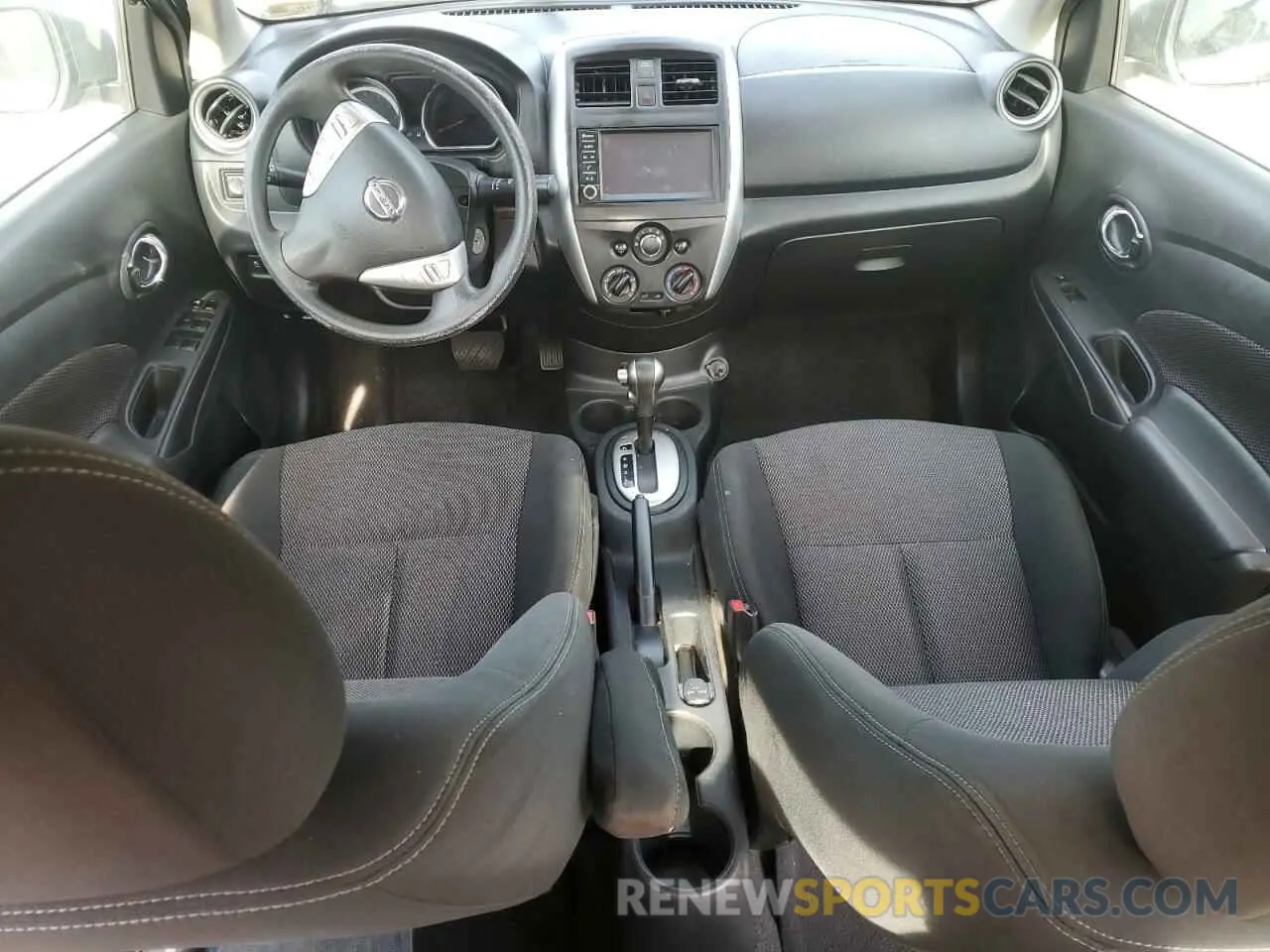 8 fotografías del automóvil dañado 3N1CN7AP0KL824544 NISSAN VERSA 2019