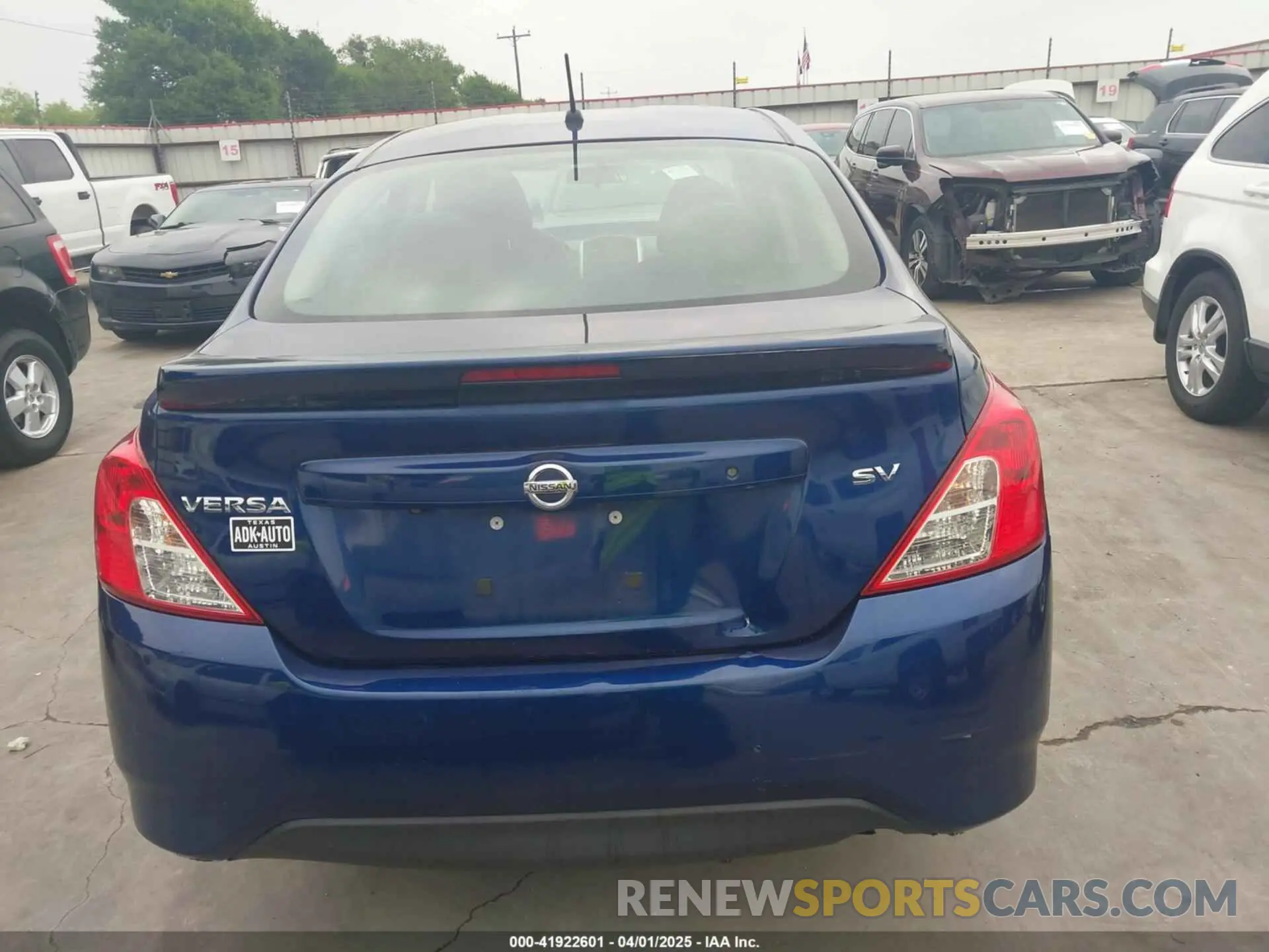 21 fotografías del automóvil dañado 3N1CN7AP0KL827024 NISSAN VERSA 2019