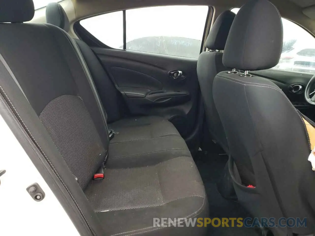11 fotografías del automóvil dañado 3N1CN7AP0KL841859 NISSAN VERSA 2019