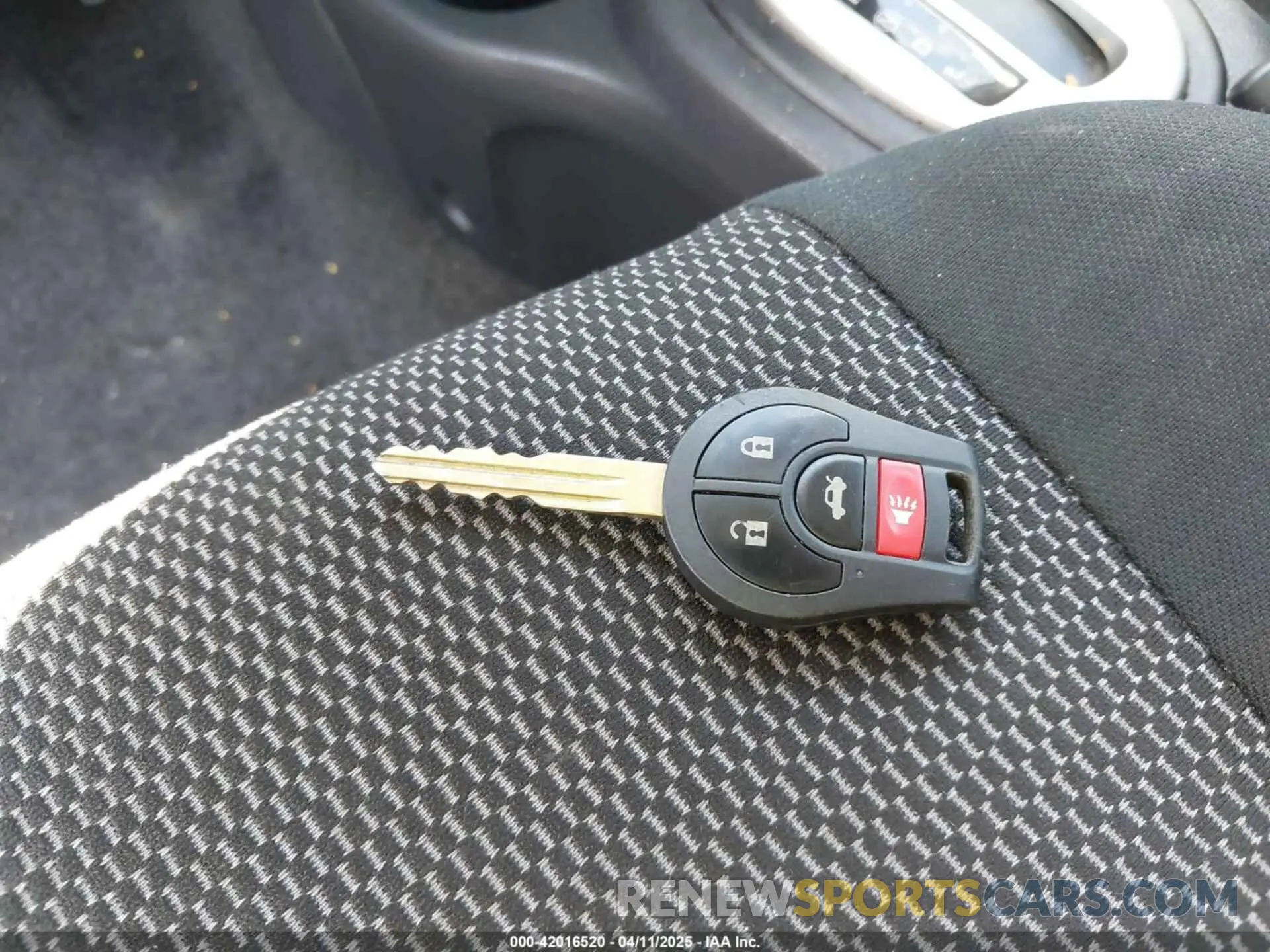11 fotografías del automóvil dañado 3N1CN7AP0KL861254 NISSAN VERSA 2019