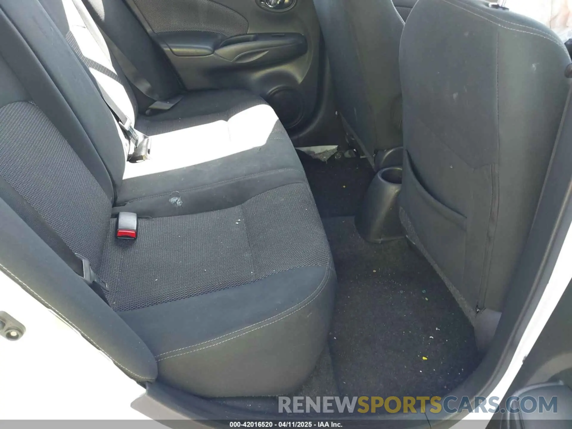 8 fotografías del automóvil dañado 3N1CN7AP0KL861254 NISSAN VERSA 2019