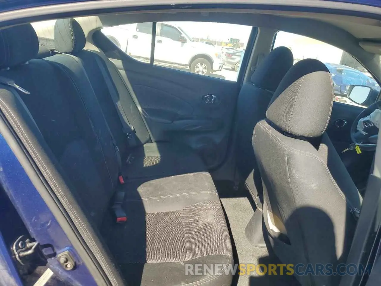 10 fotografías del automóvil dañado 3N1CN7AP0KL862291 NISSAN VERSA 2019